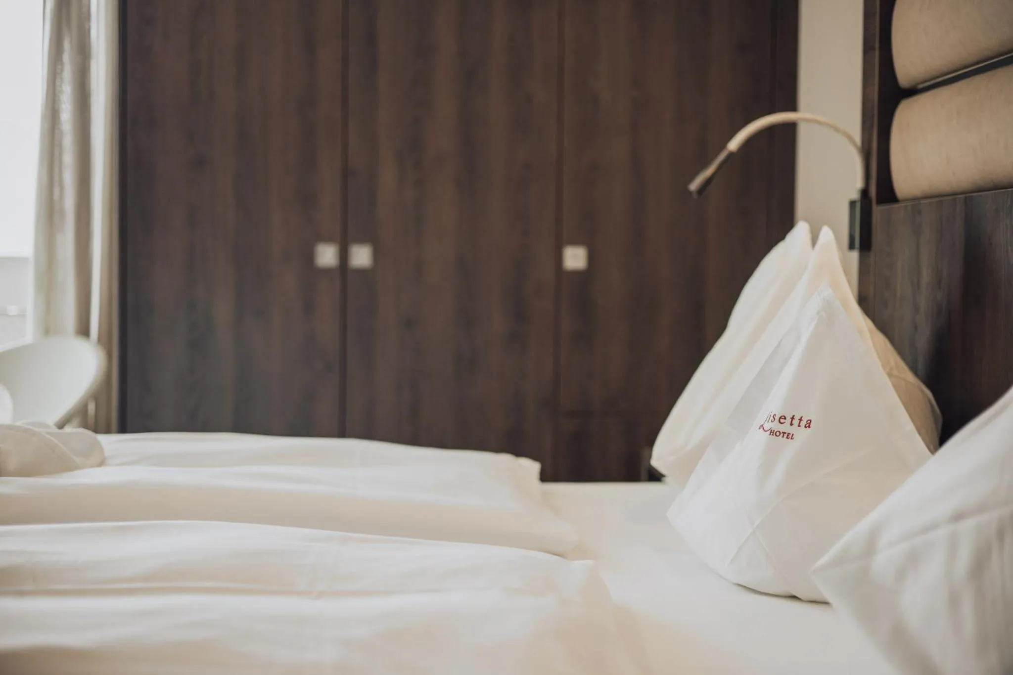 Bedroom, Bed in Hotel Lisetta