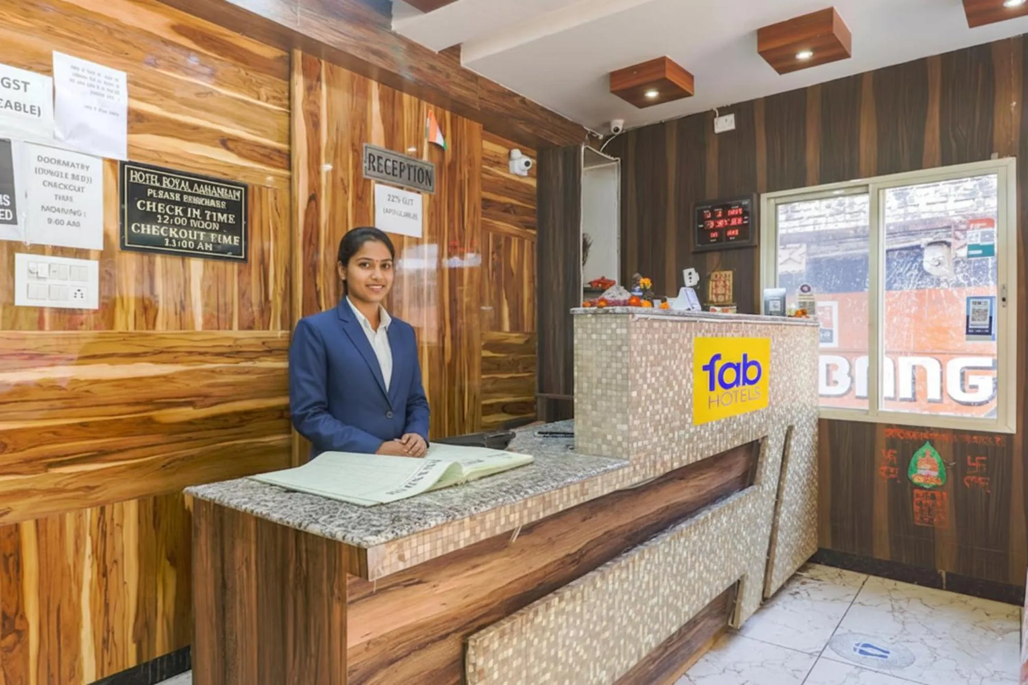 Lobby or reception in FabHotel Royal Aanandam