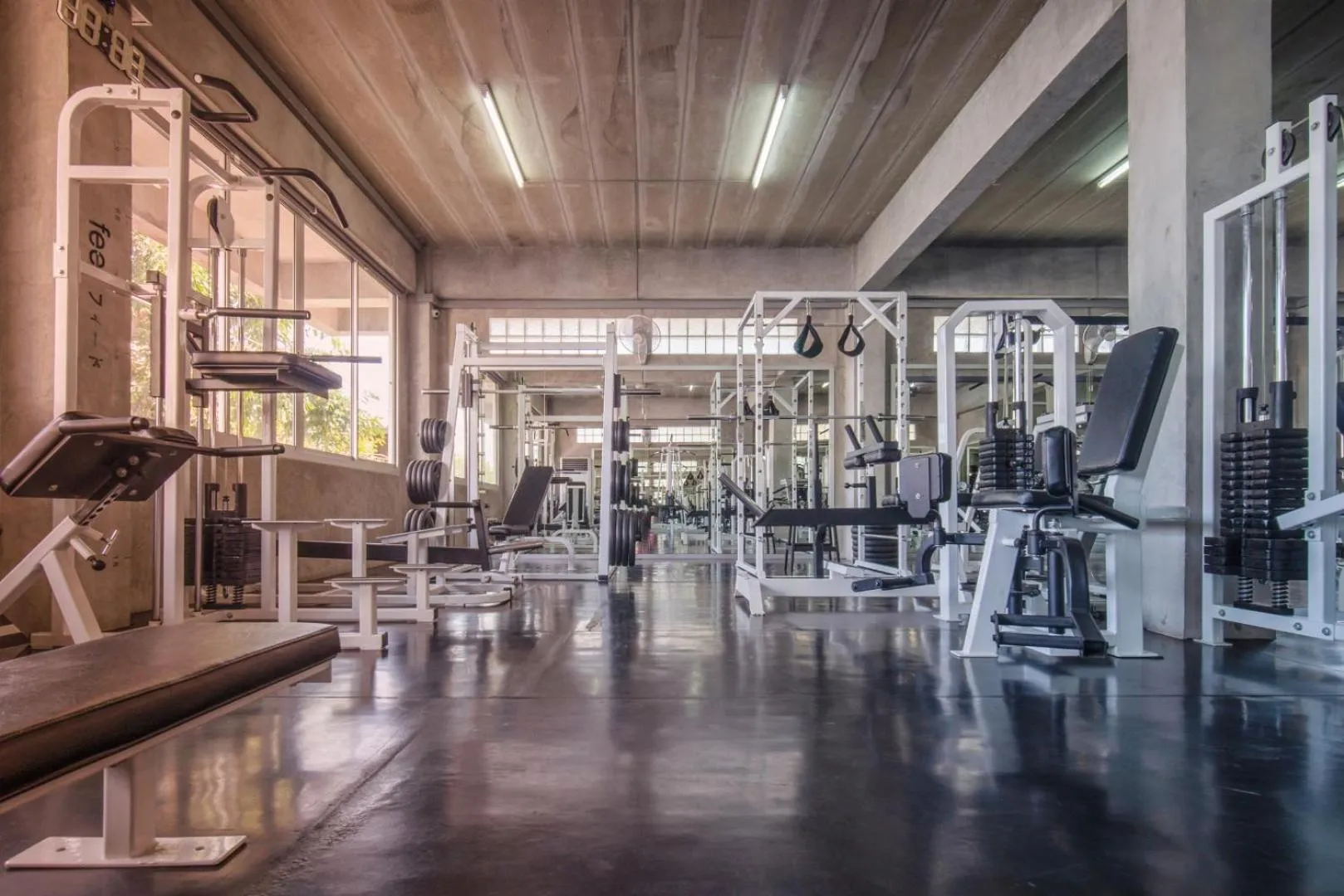 Fitness centre/facilities in la belle vue Boutique Hotel & Café