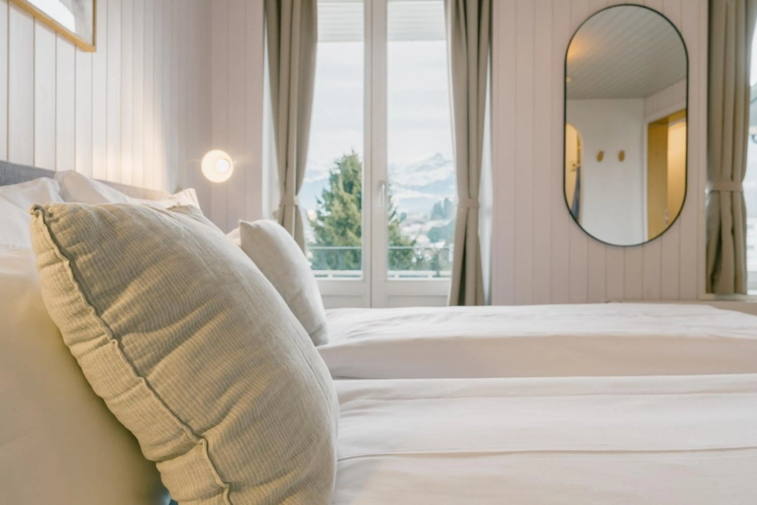 Bedroom, Bed in la belle vue Boutique Hotel & Café