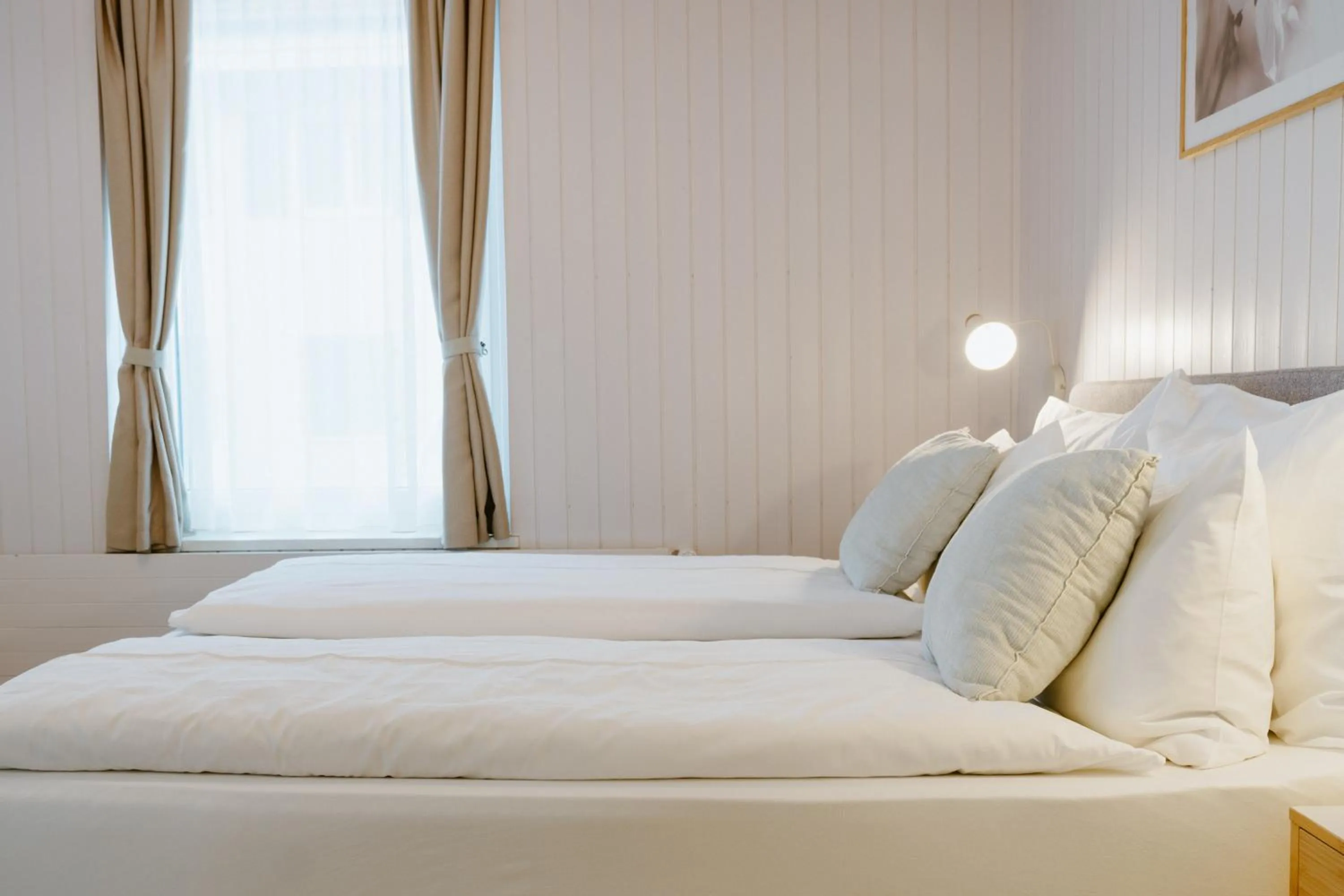 Bedroom, Bed in la belle vue Boutique Hotel & Café