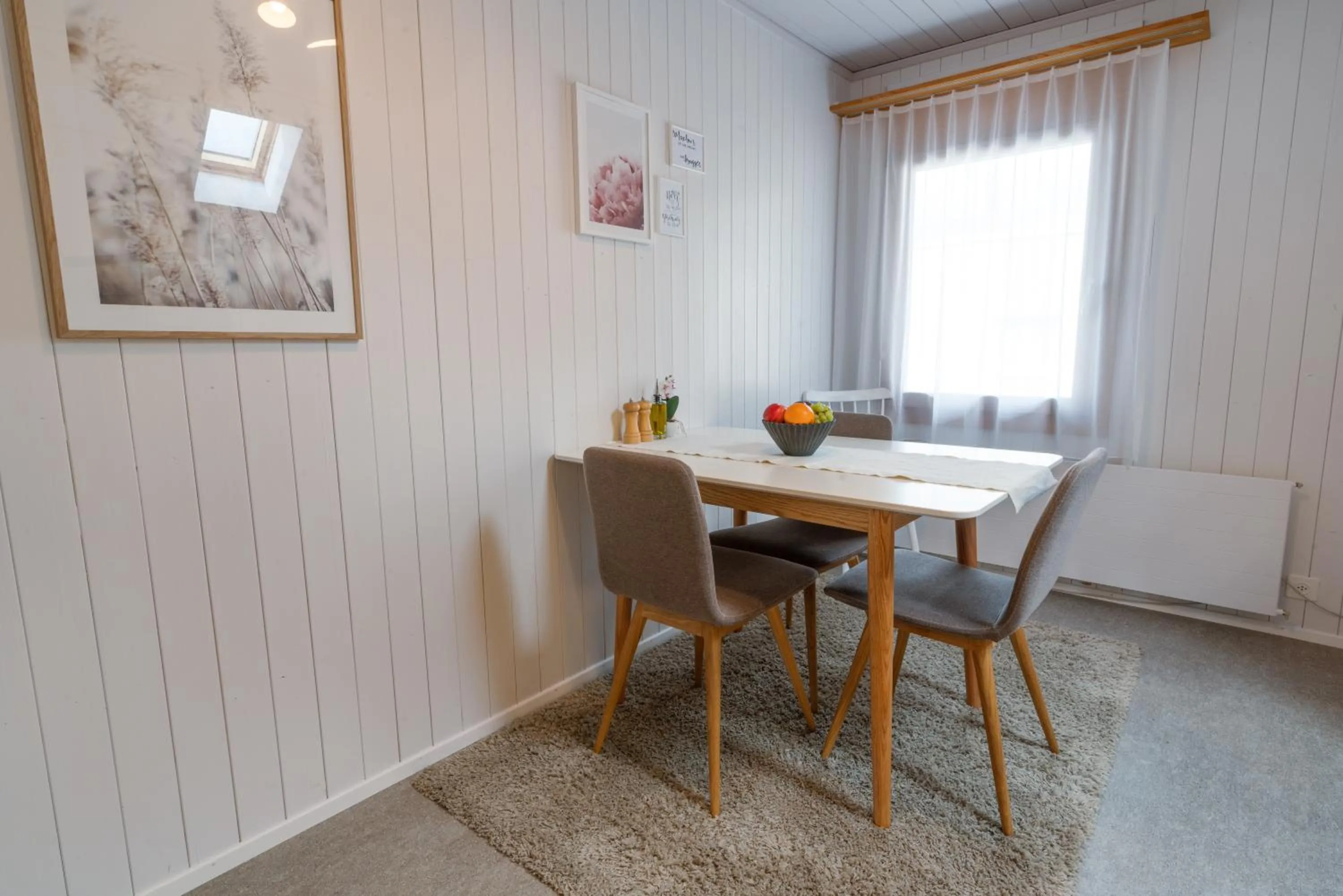 Kitchen or kitchenette in la belle vue Boutique Hotel & Café