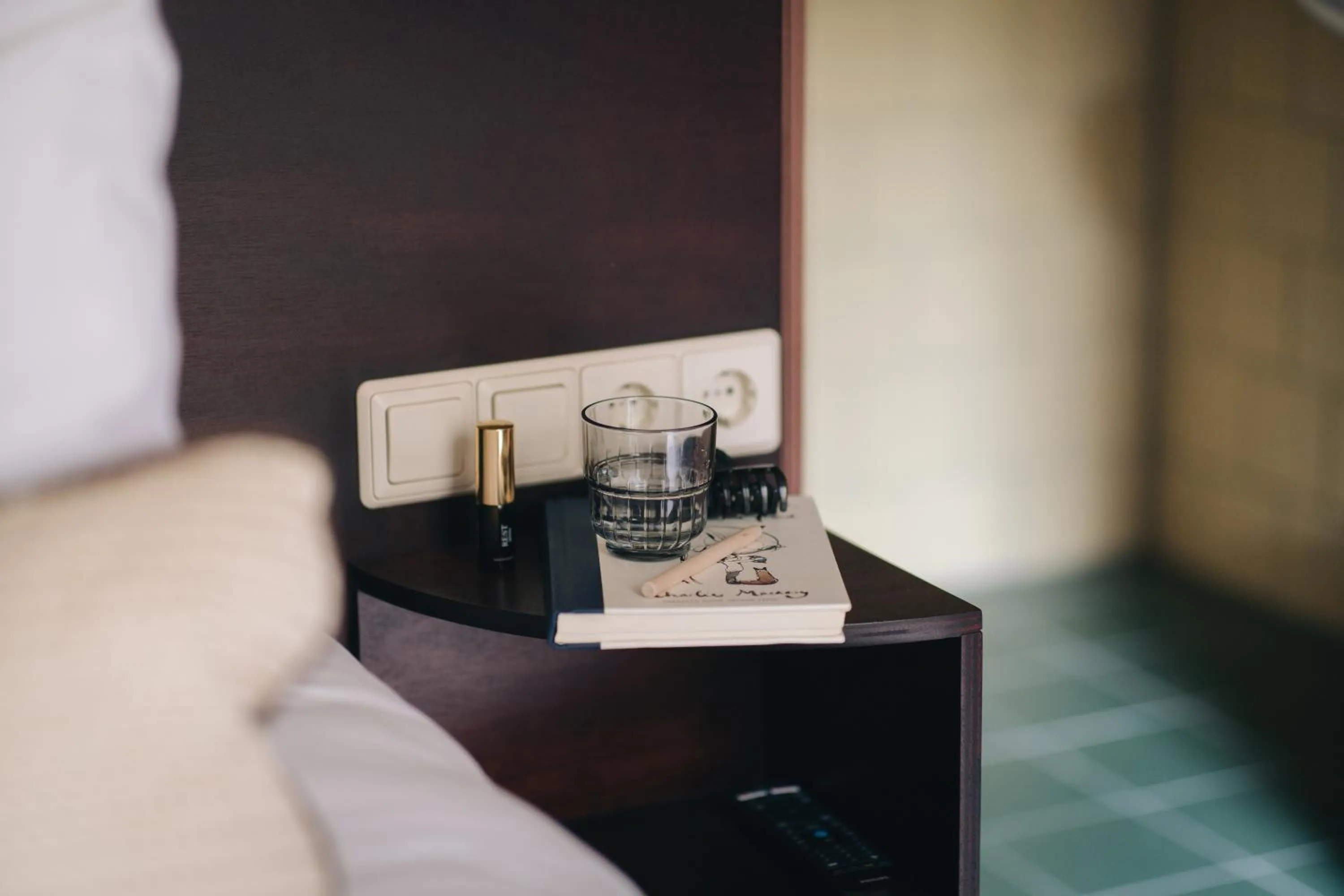 Bedroom, Bed in Hotel Omega