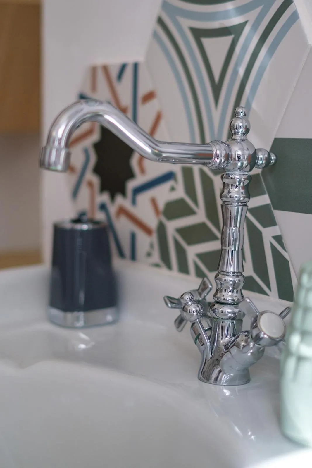 Bathroom in LE MAS DES FLANERAIES