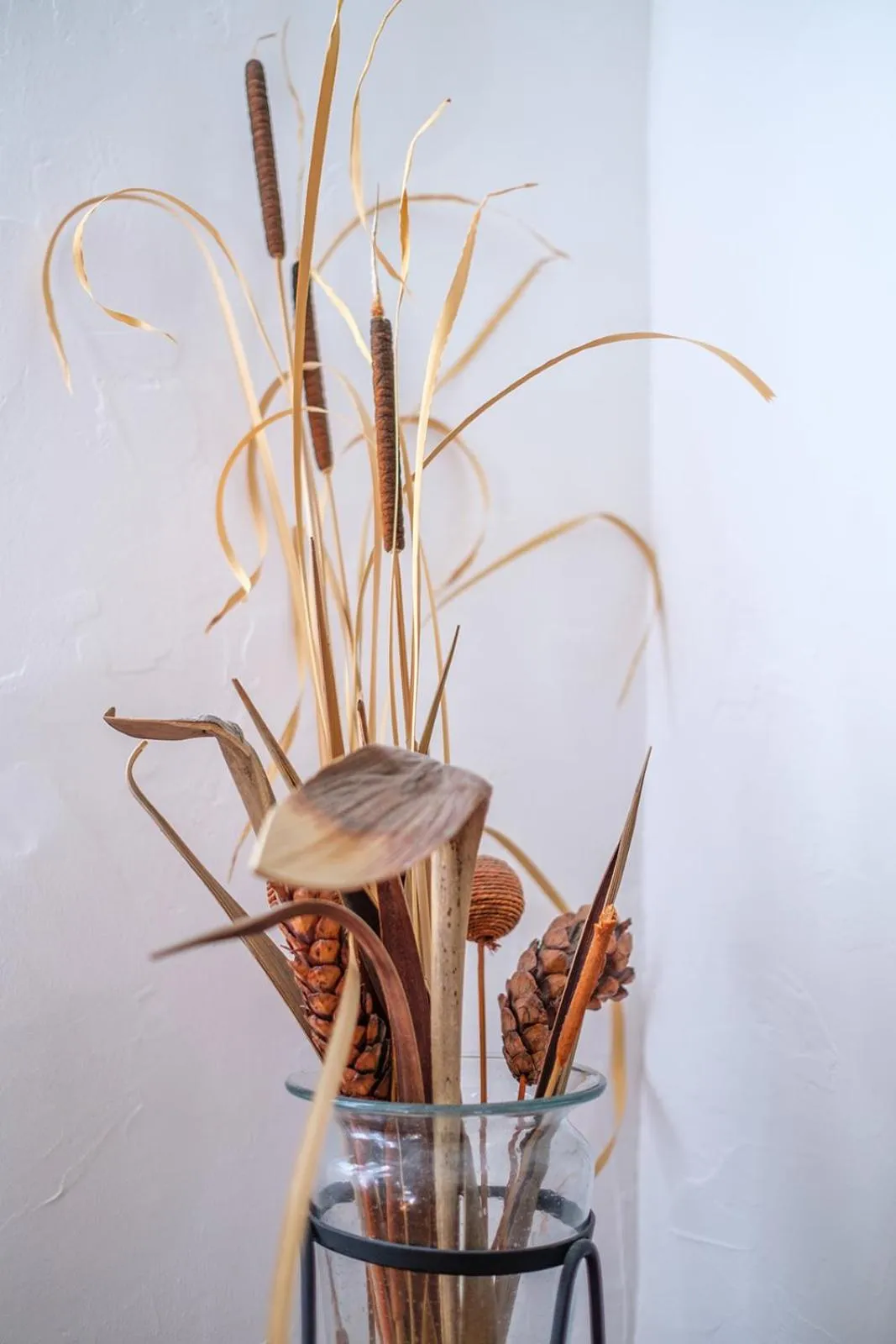 Decorative detail in LE MAS DES FLANERAIES