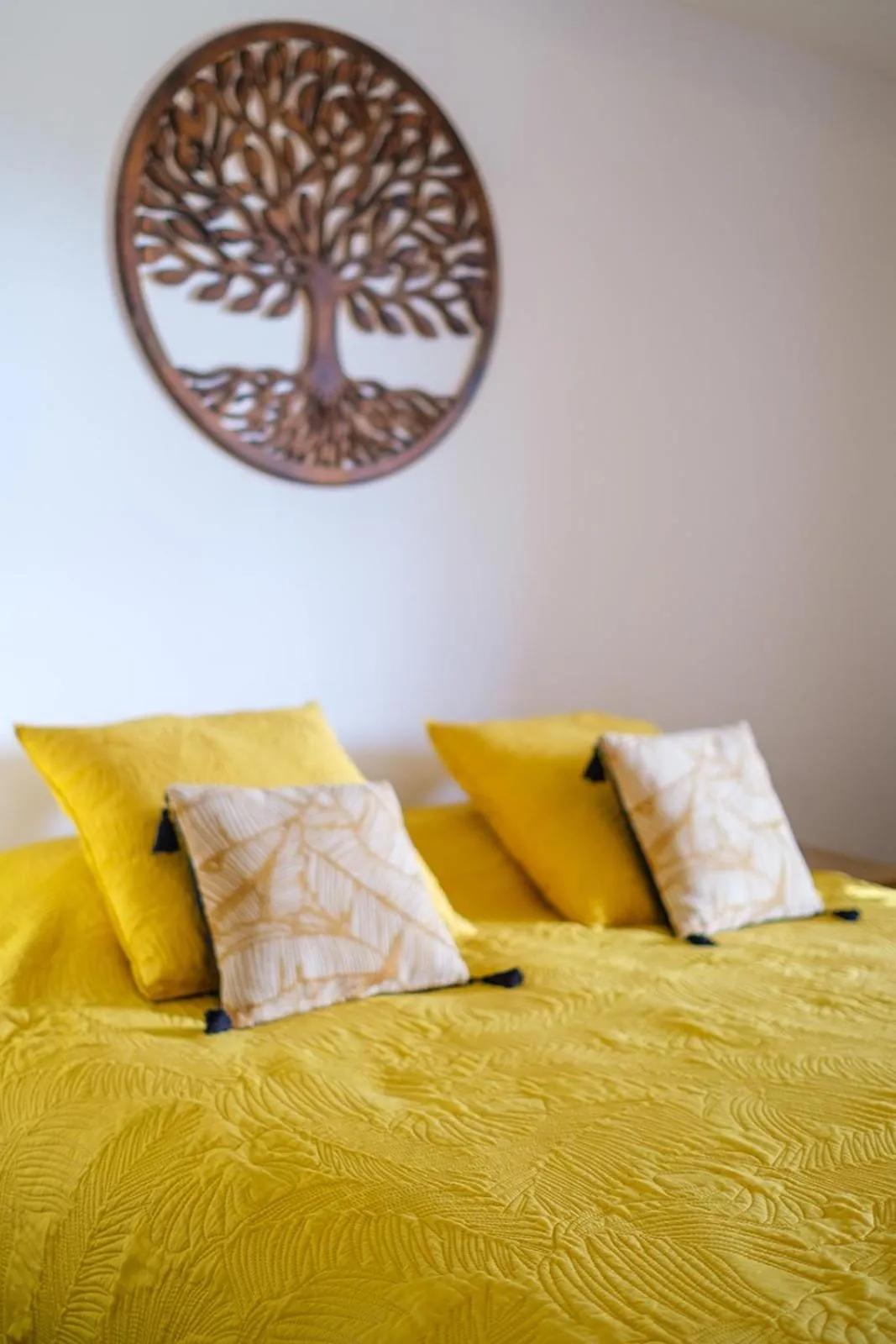 Bedroom, Bed in LE MAS DES FLANERAIES