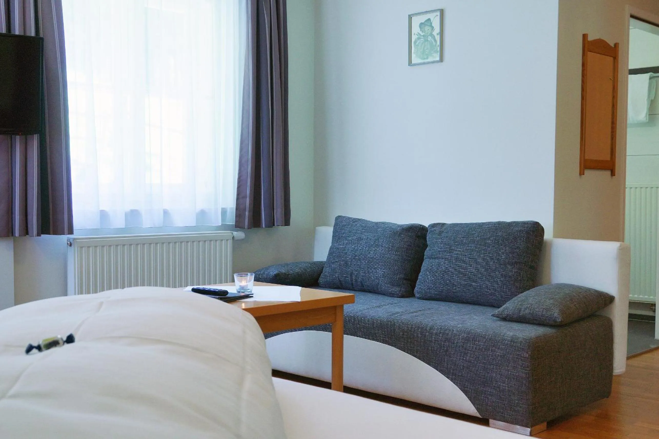 Living room, Bed in Panoramagasthof DaxLueg