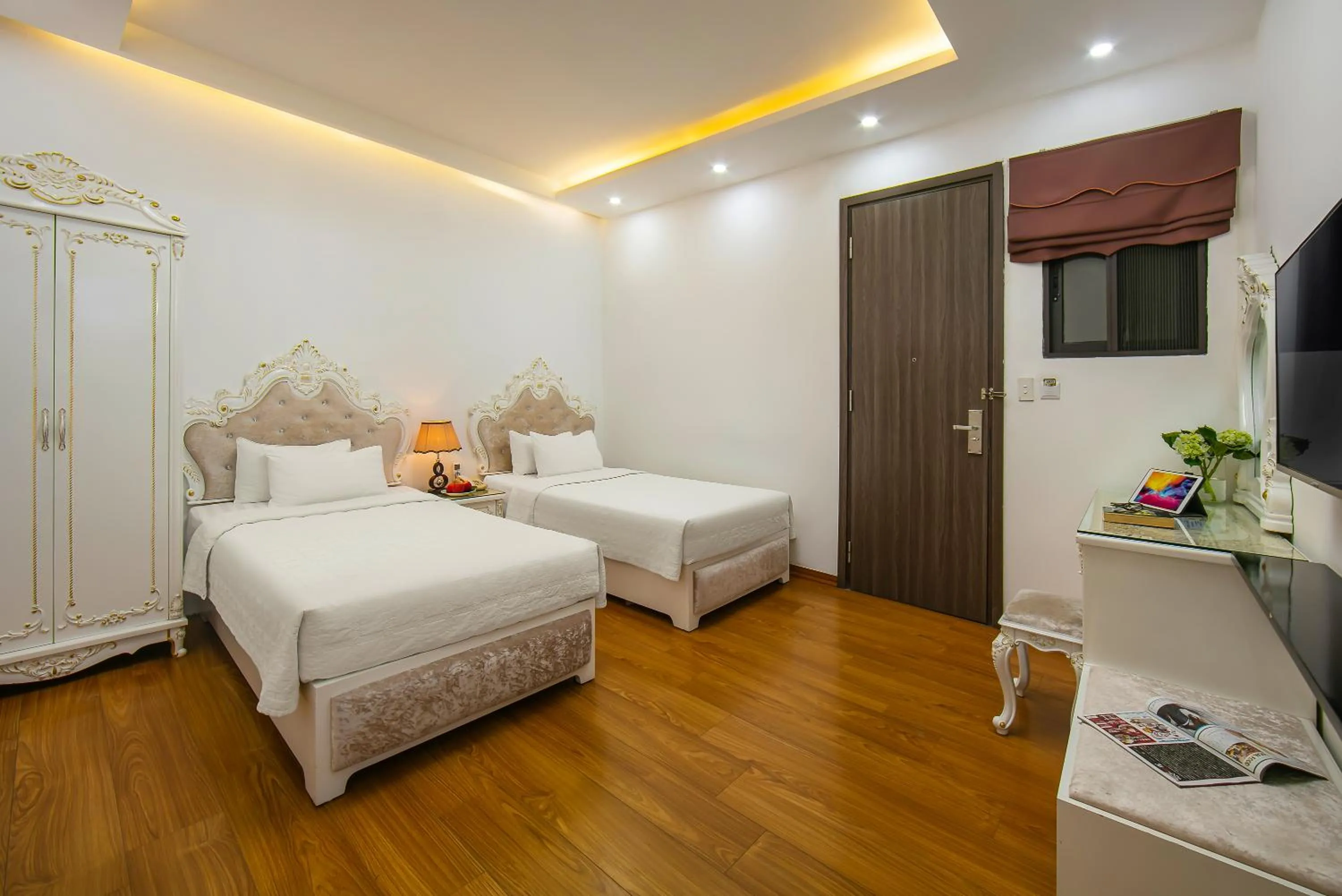 Bedroom, Bed in Hanoi Kingly Hotel