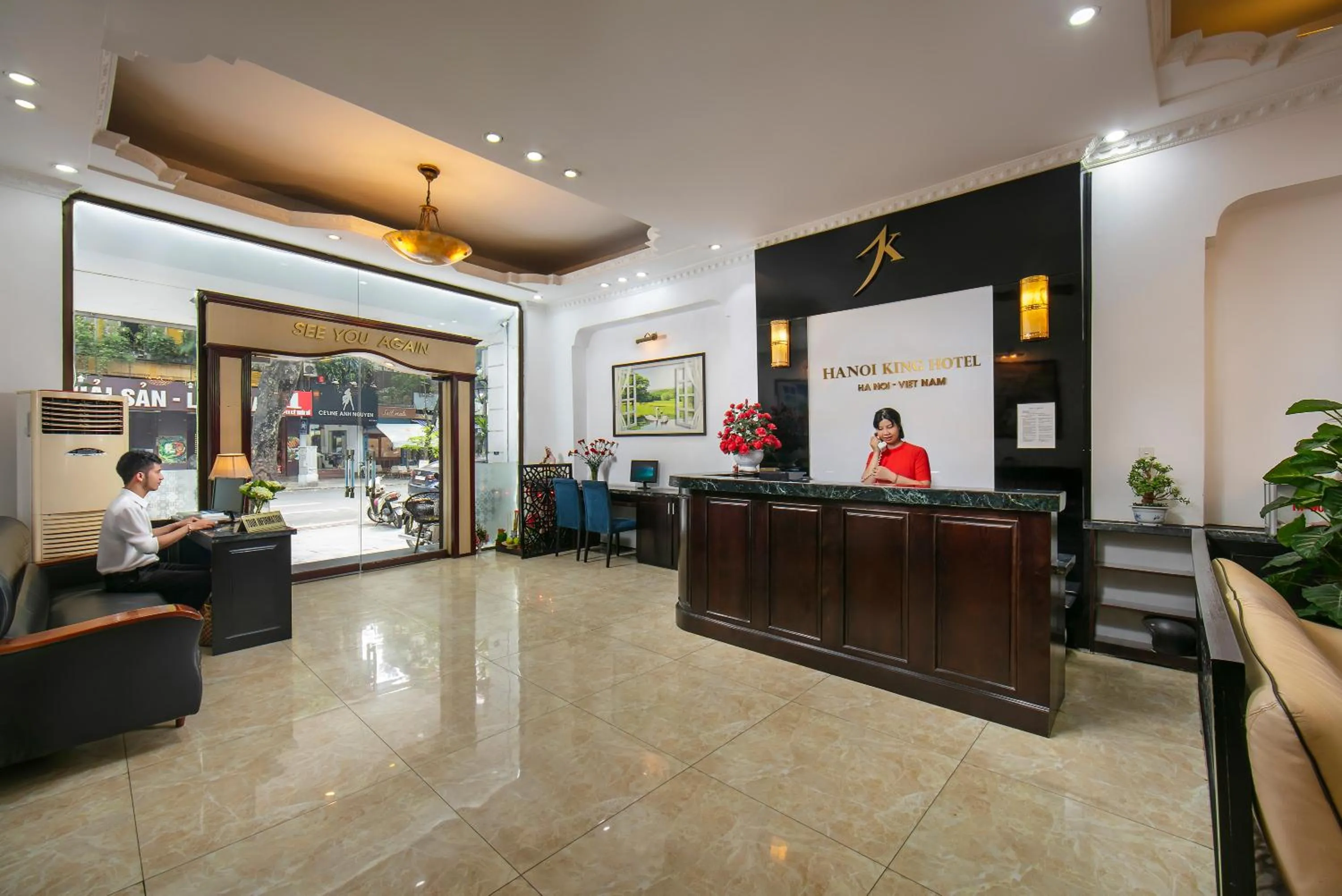 Lobby or reception in Hanoi Kingly Hotel