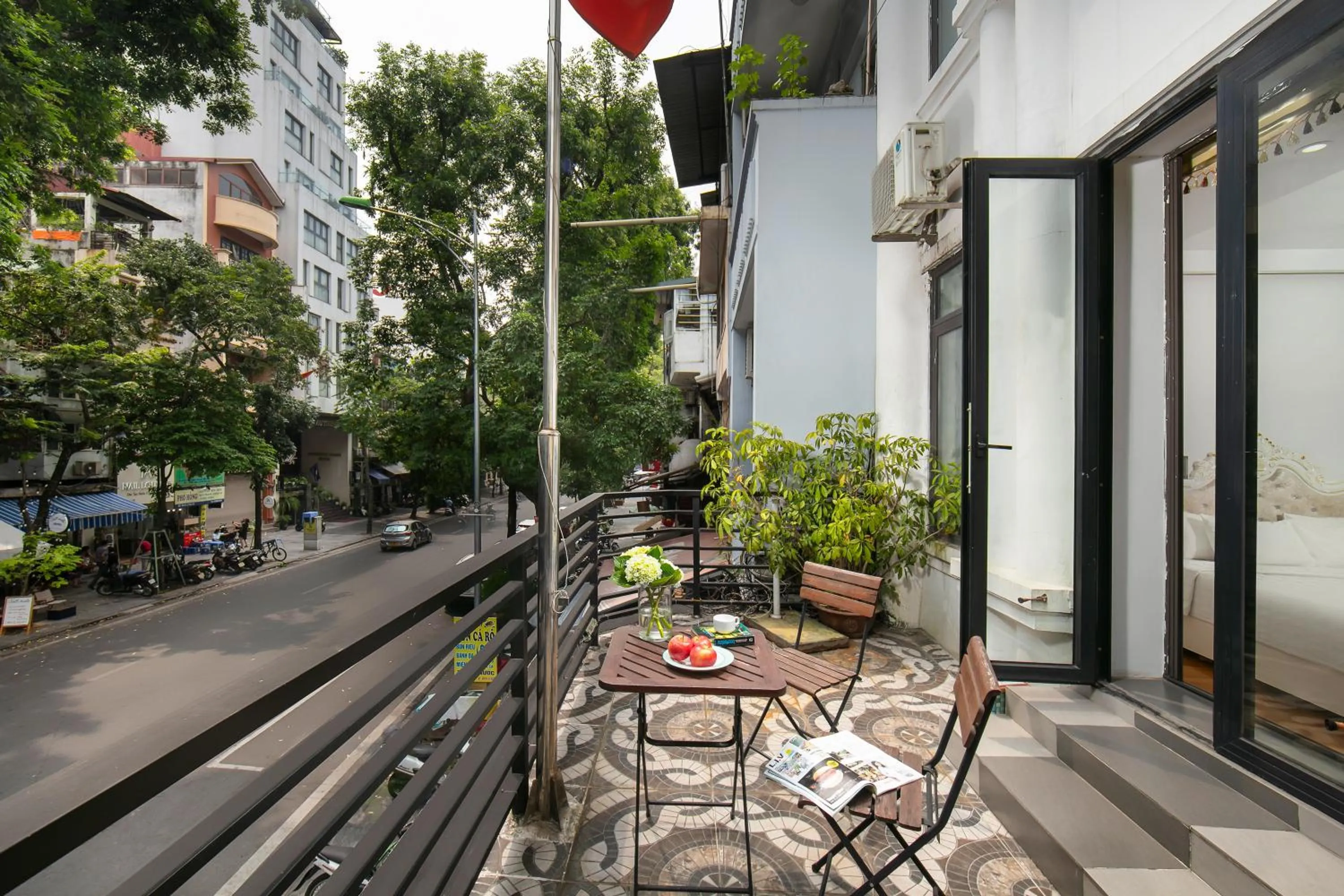 Balcony/Terrace in Hanoi Kingly Hotel