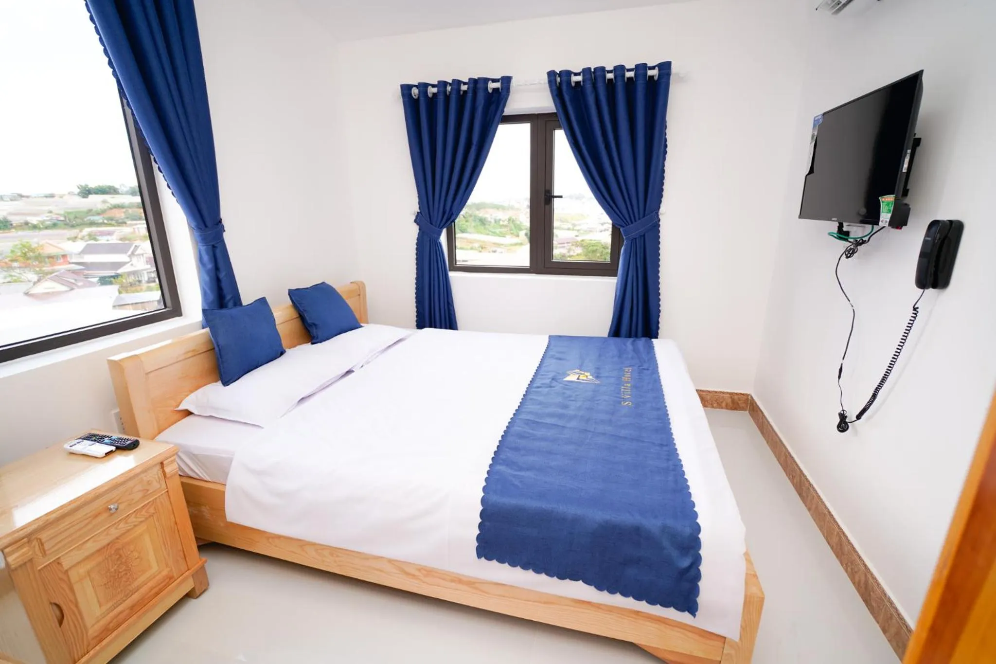 Bed in S Villa Hotel