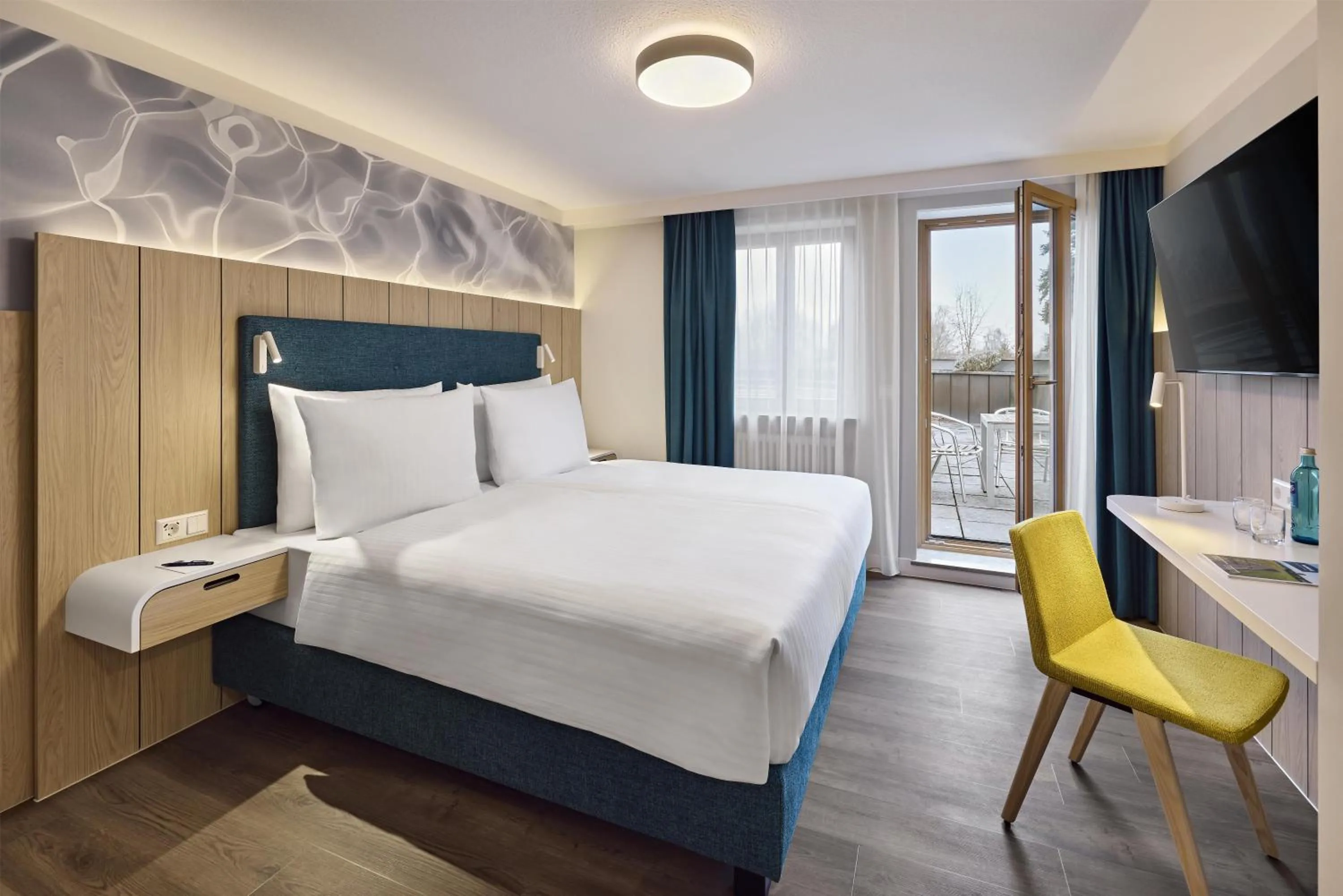 Photo of the whole room, Bed in Dorint Parkhotel Jordanbad