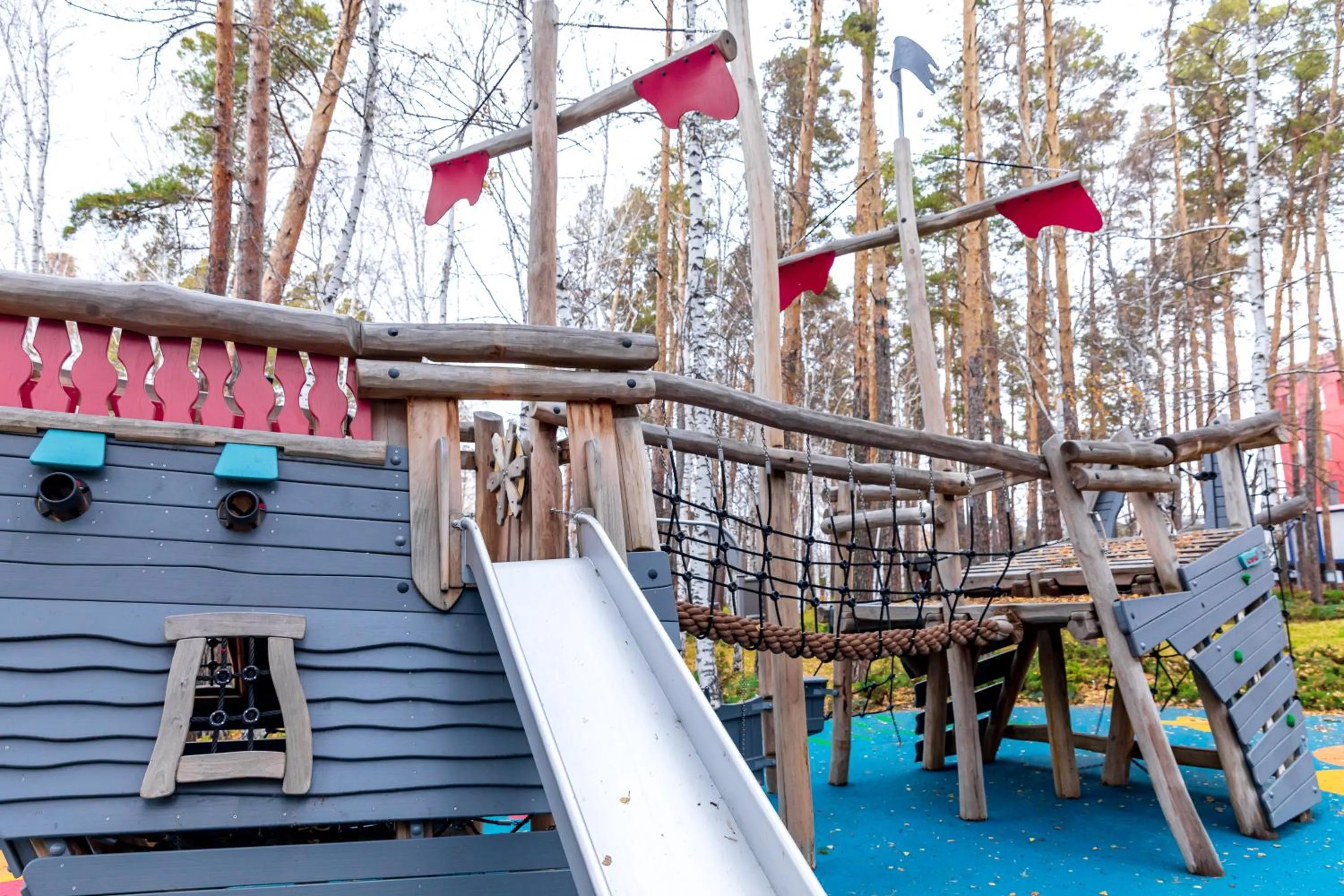 Children play ground in Wyndham Garden Burabay