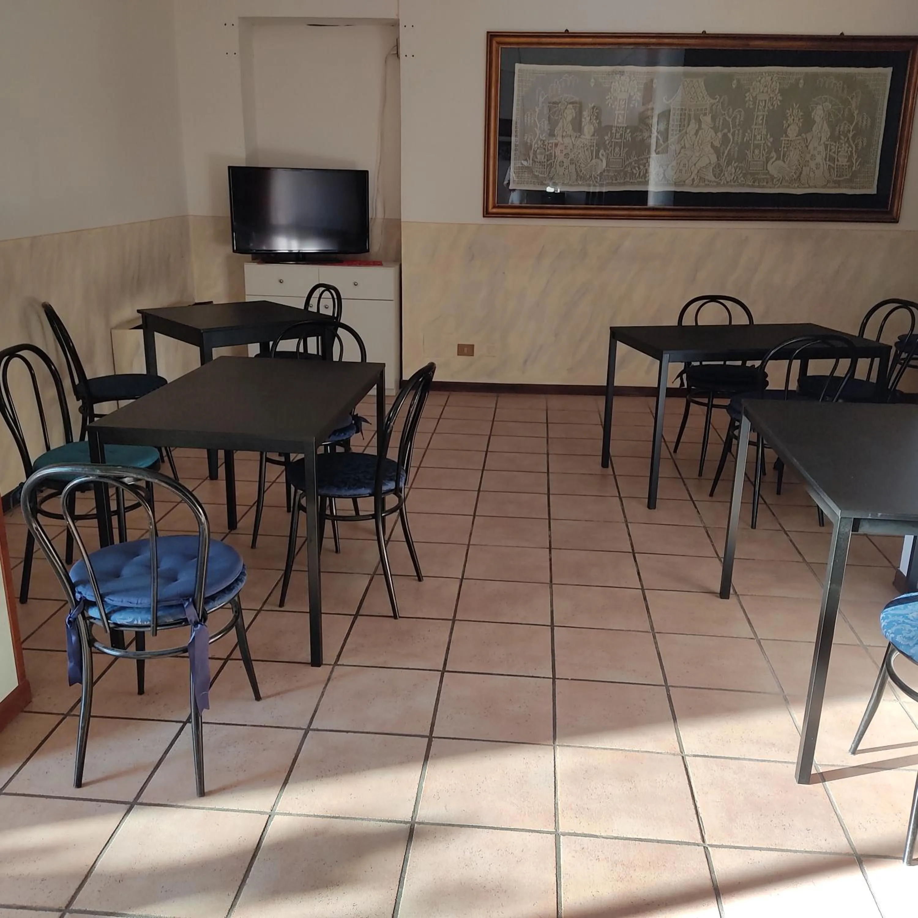 Restaurant/places to eat in Hotel La Vela