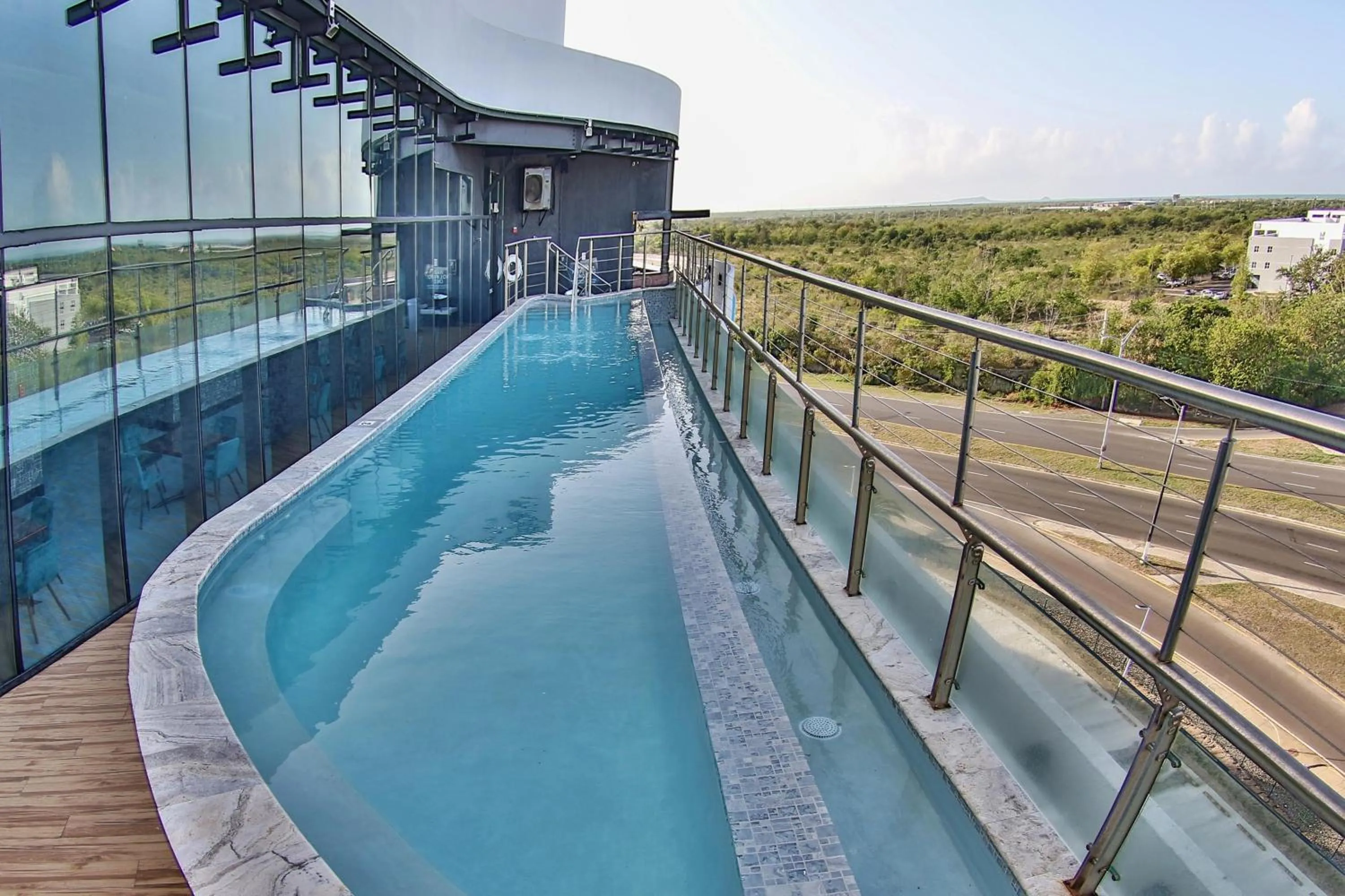 Swimming pool in Aloft Ponce Hotel & Casino