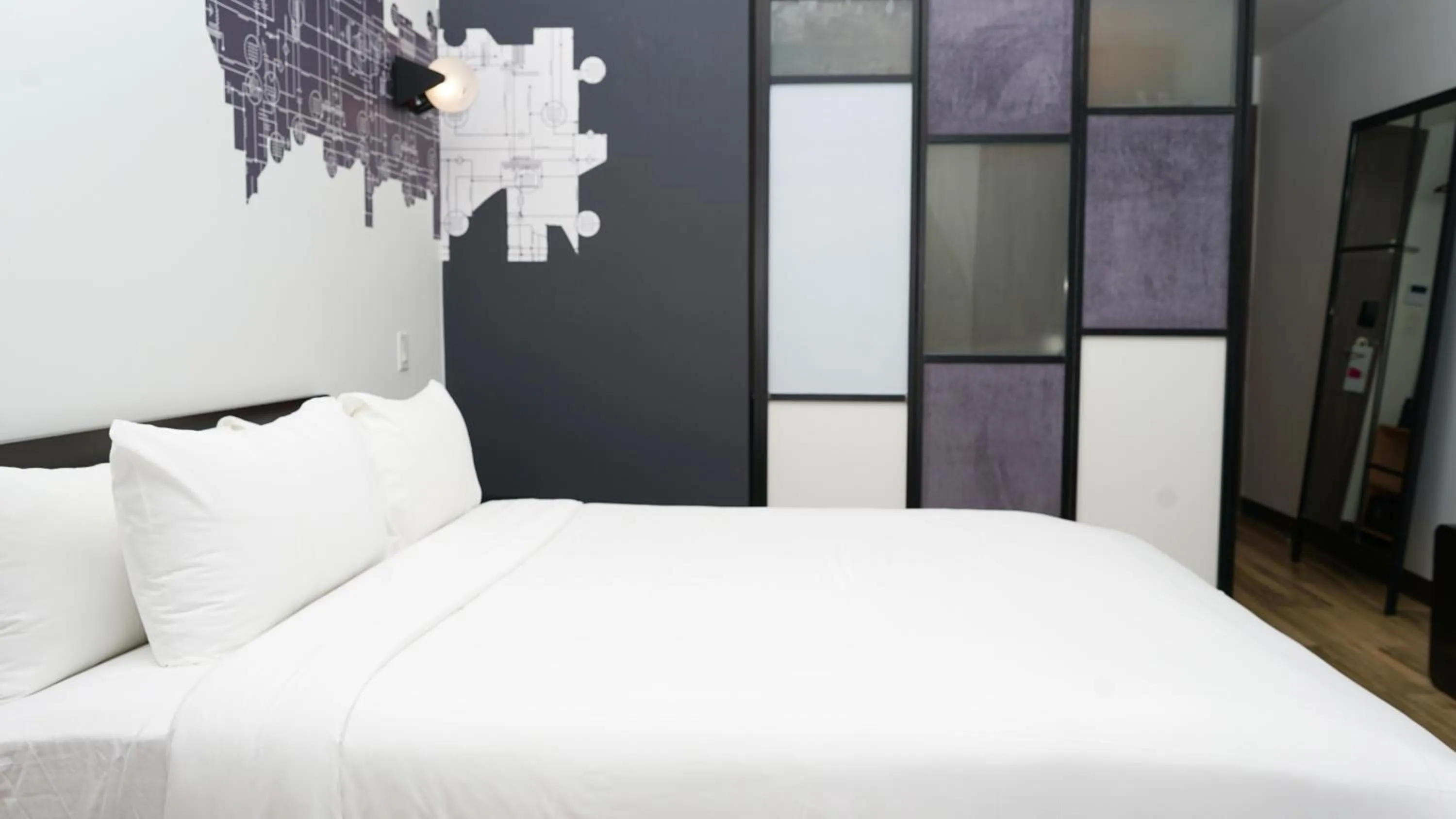 Bed in Aloft Ponce Hotel & Casino