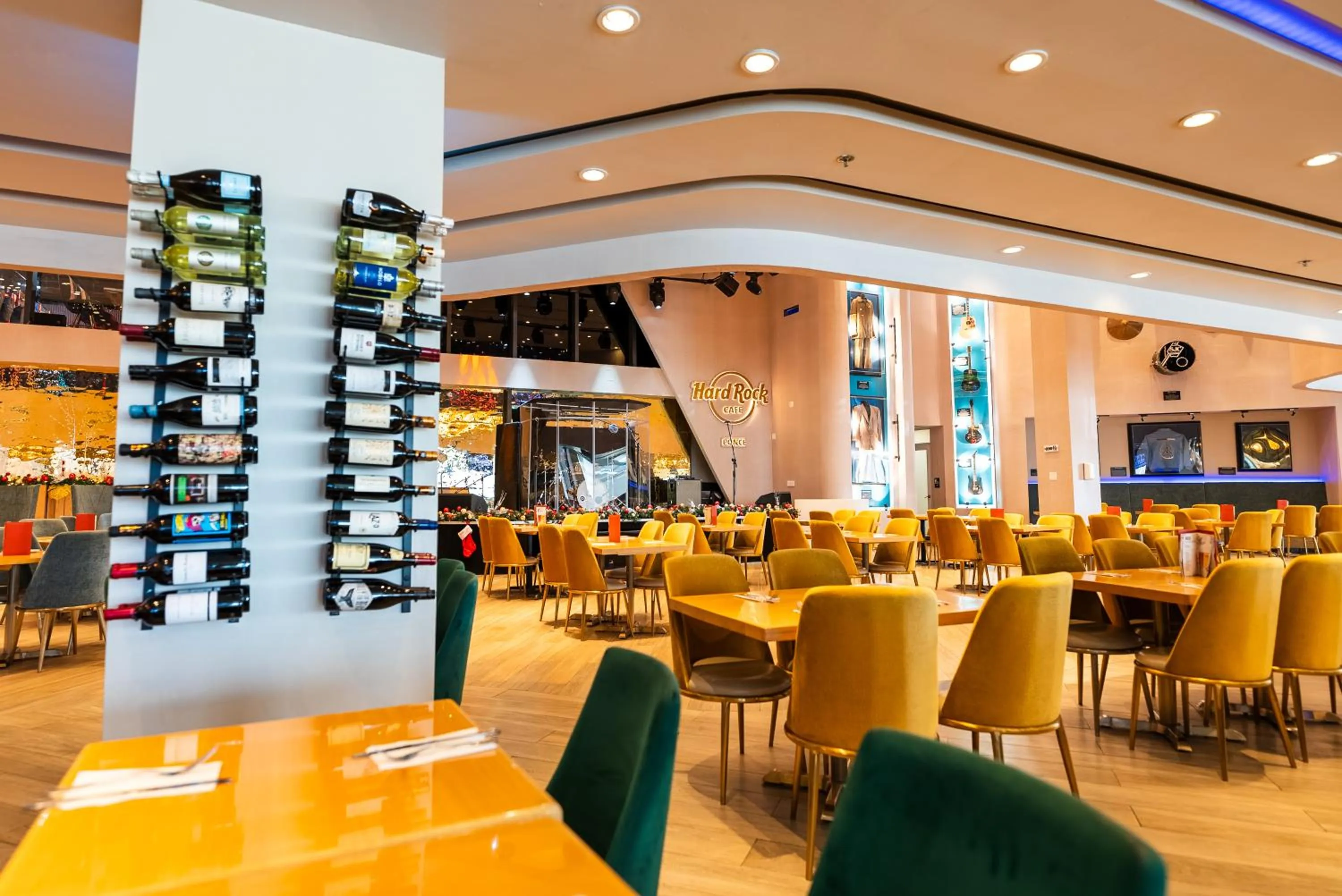 Restaurant/places to eat in Aloft Ponce Hotel & Casino