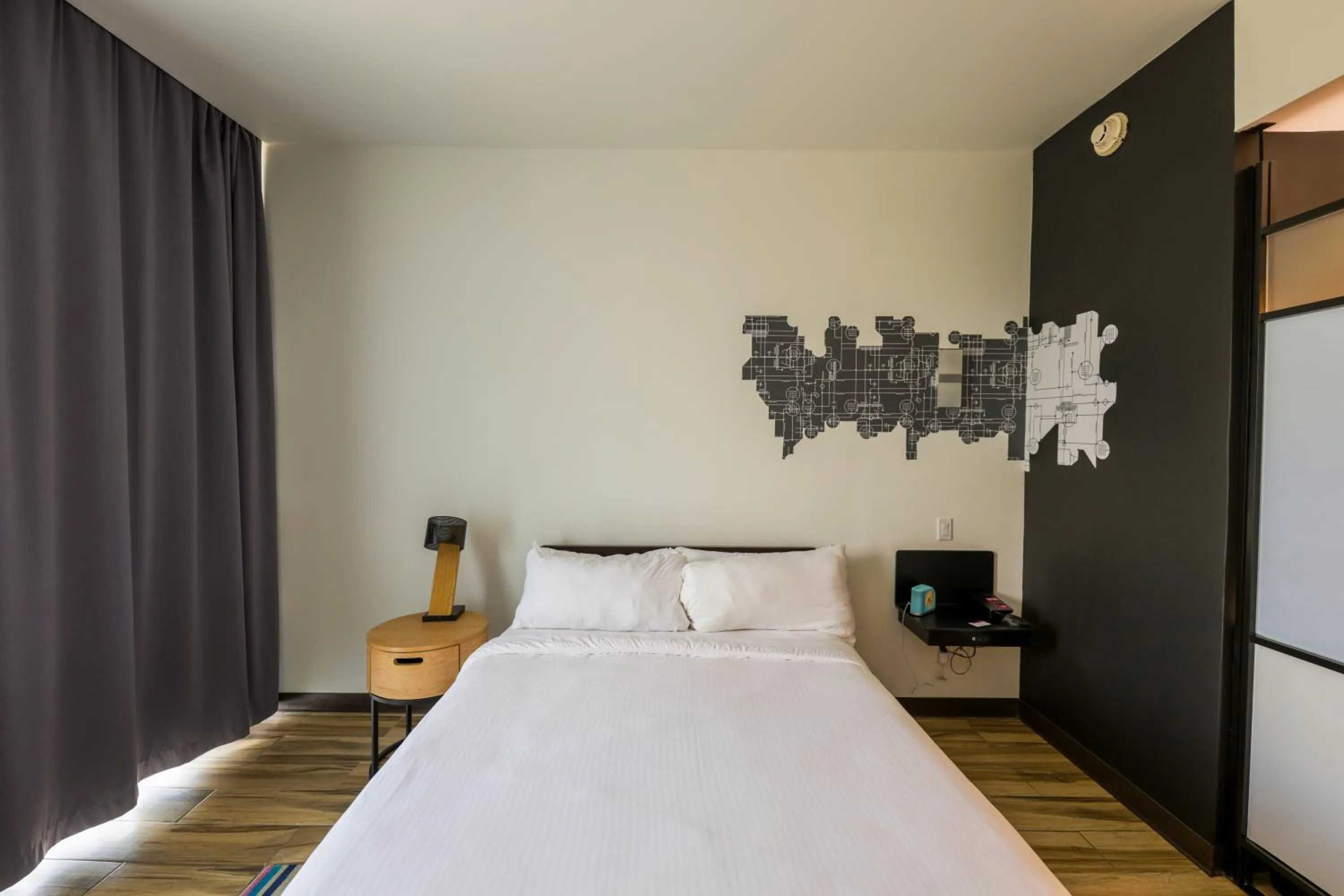 Bed in Aloft Ponce Hotel & Casino