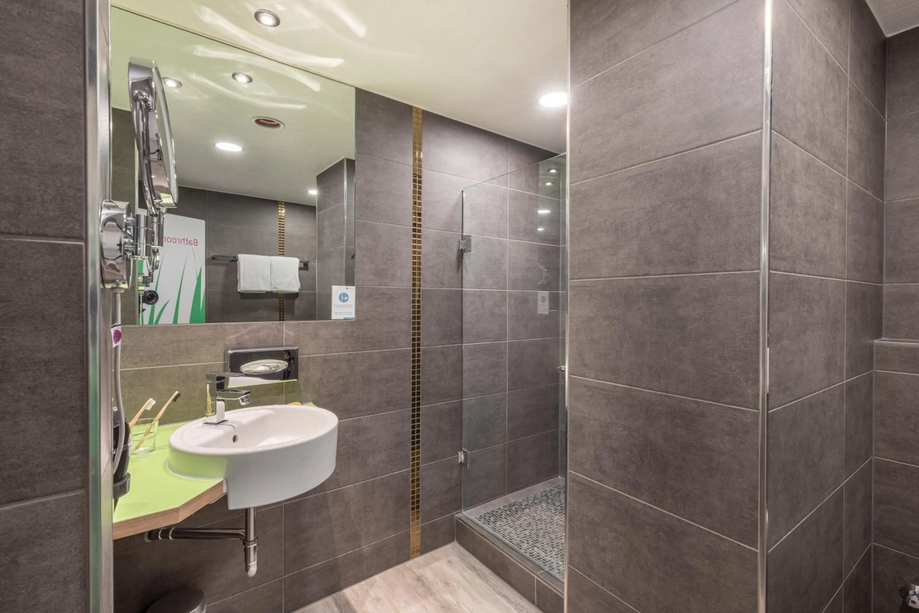 Toilet in Select Hotel A1 Bremen-Stuhr