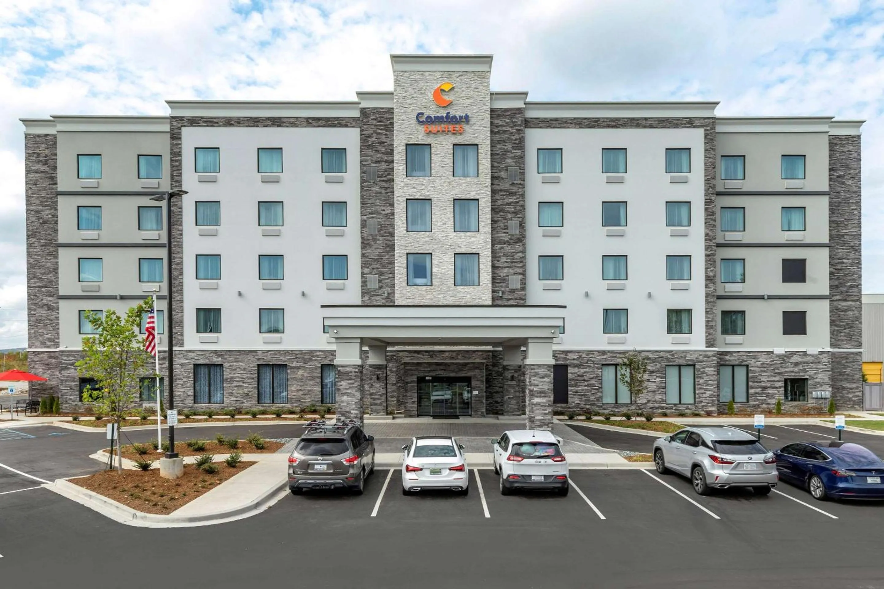 Property building in Comfort Suites Greenville Airport