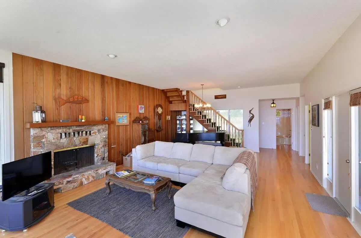 Pacific Coast Beach House by EMR Vacation Rentals