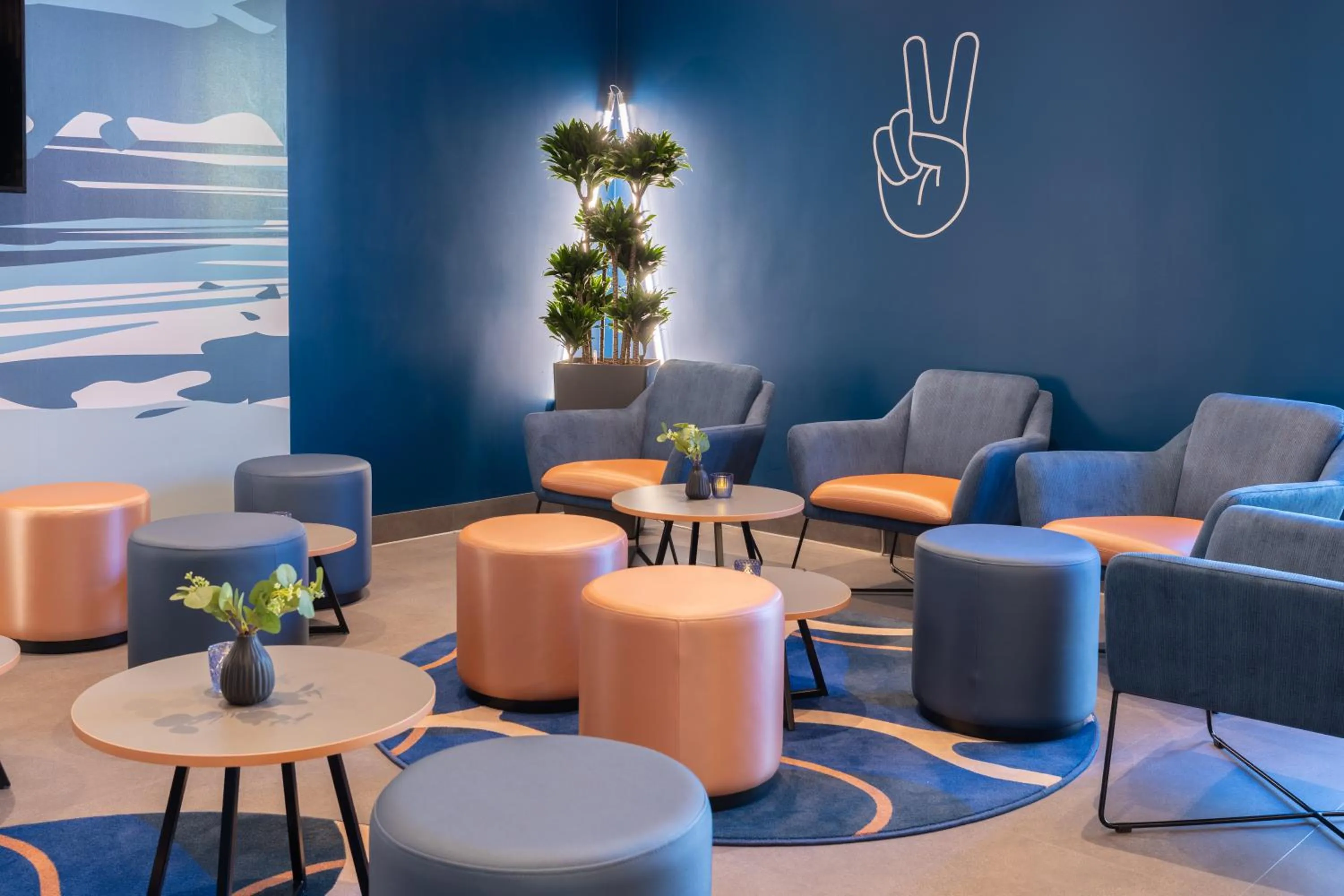 Lobby or reception in Select Hotel Crown Moenchengladbach