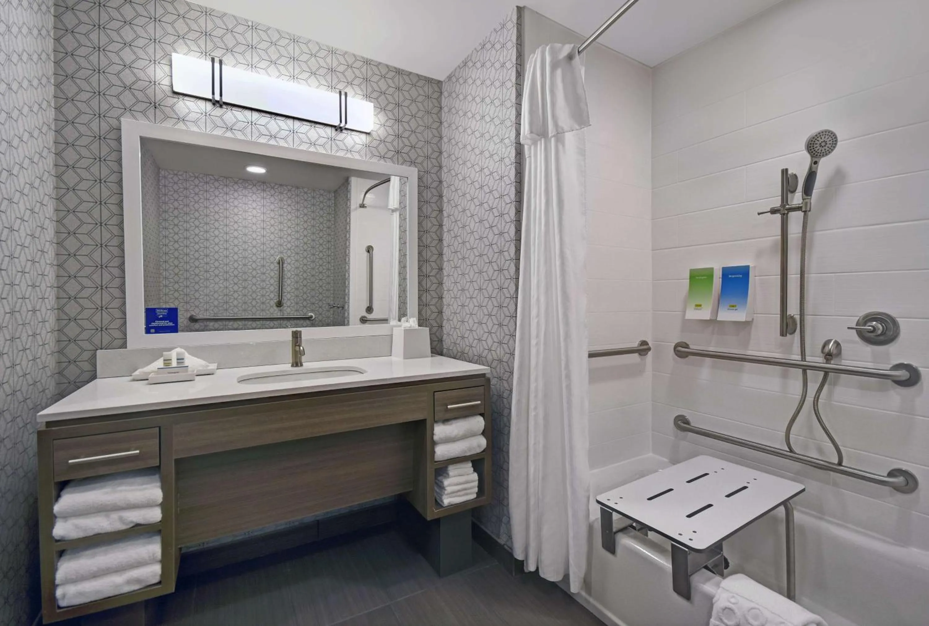 Bathroom in Home2 Suites By Hilton Springdale Cincinnati