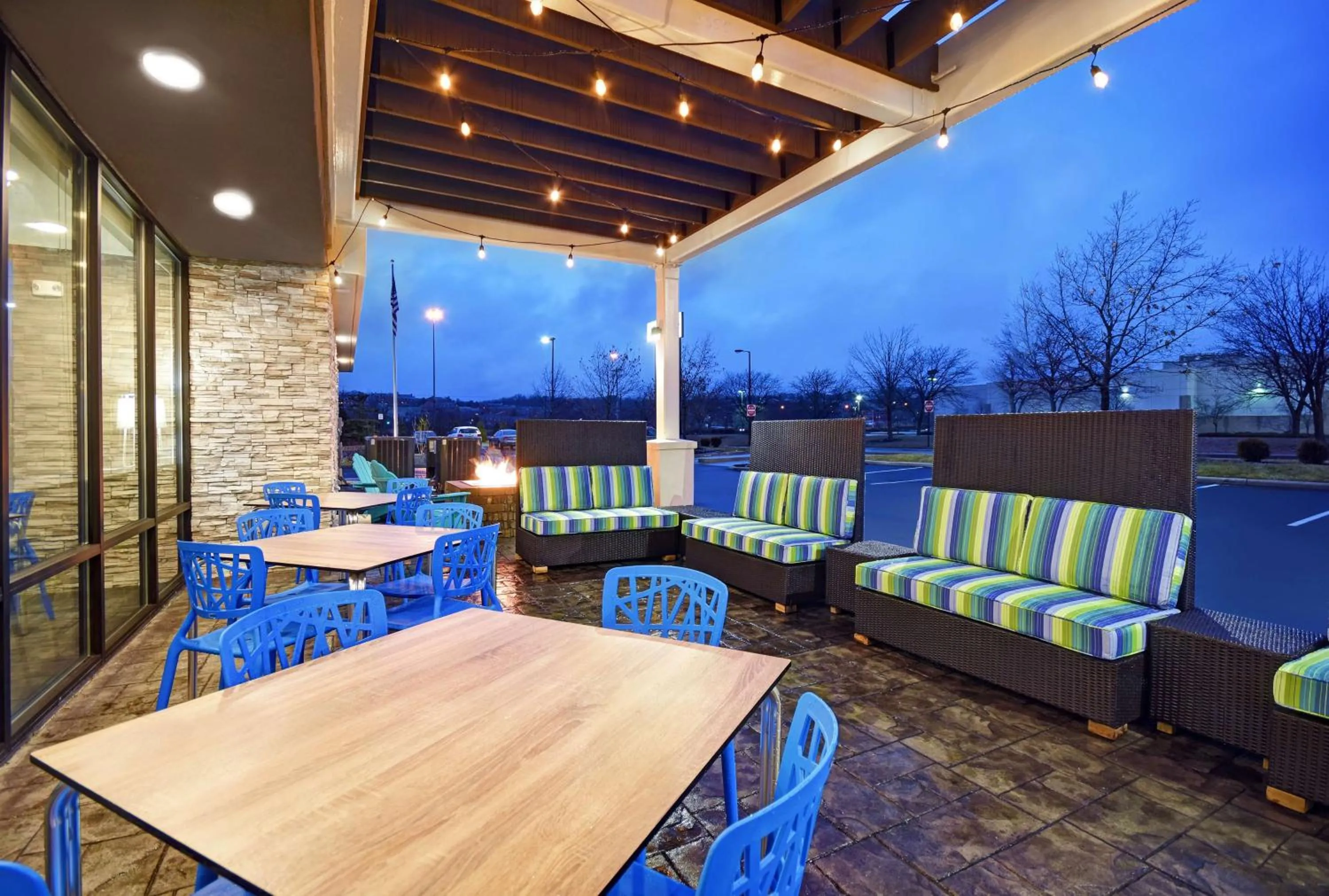 Patio in Home2 Suites By Hilton Springdale Cincinnati