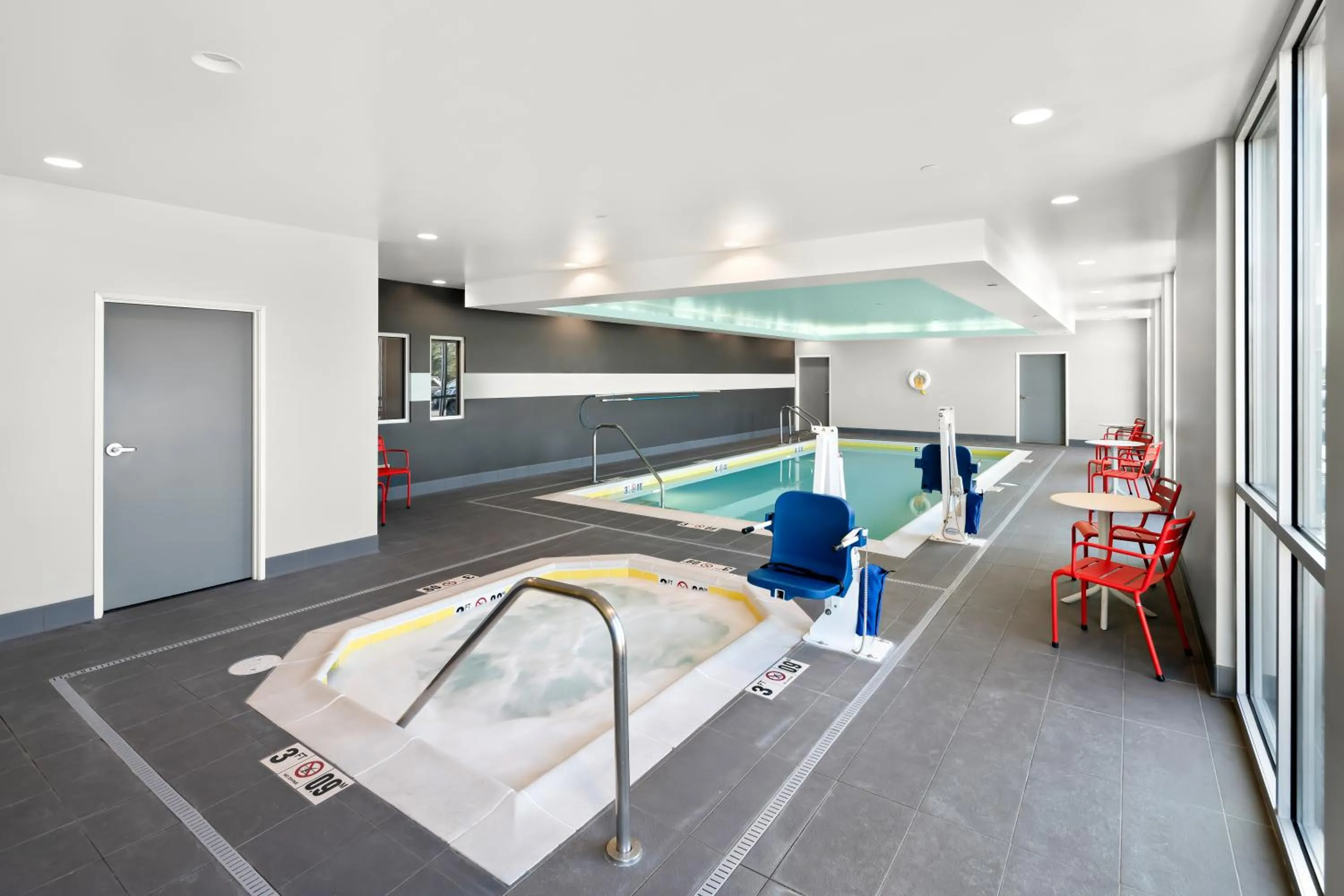 Hot Tub in Tru By Hilton Spokane Valley, Wa