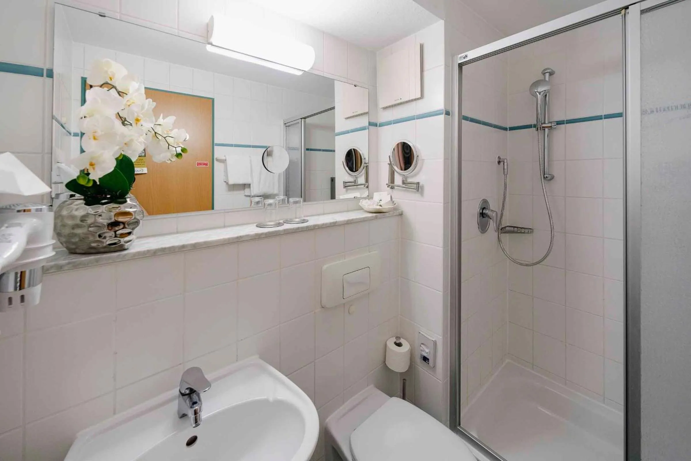 Bed in PLAZA INN Blankenburg Ditzingen, Sure Hotel Collection