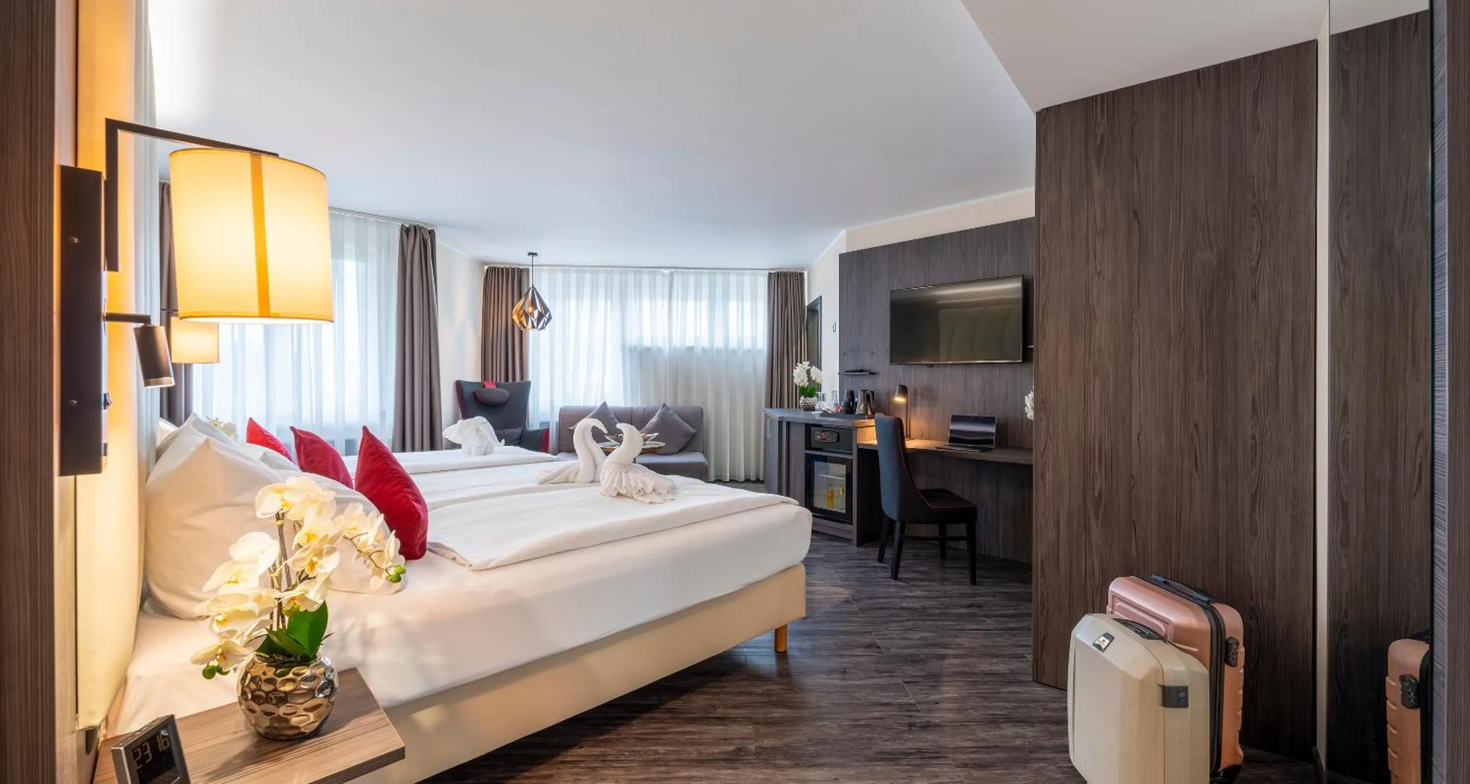 Bed in PLAZA INN Blankenburg Ditzingen, Sure Hotel Collection