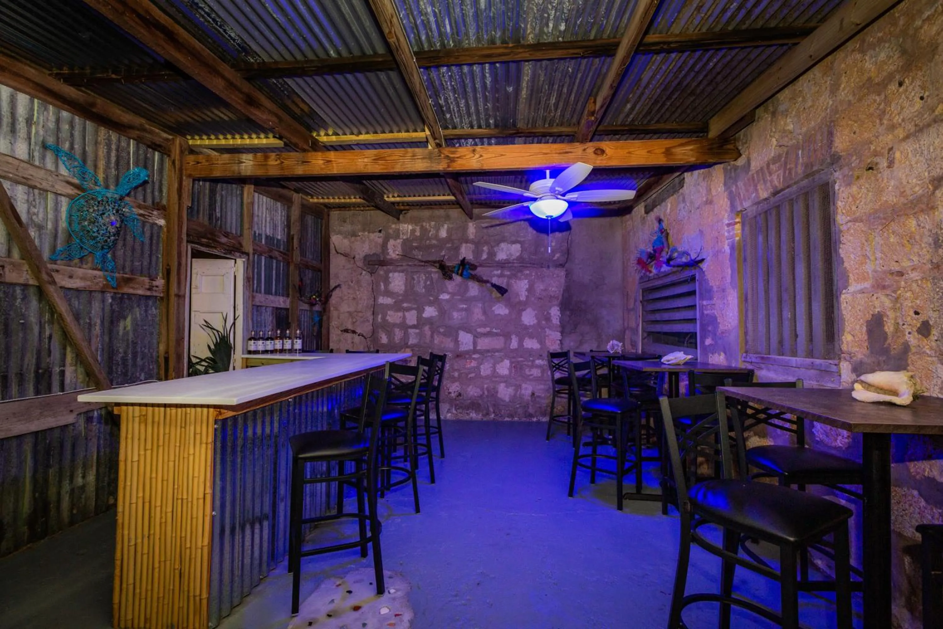 Lounge or bar in Victoria House