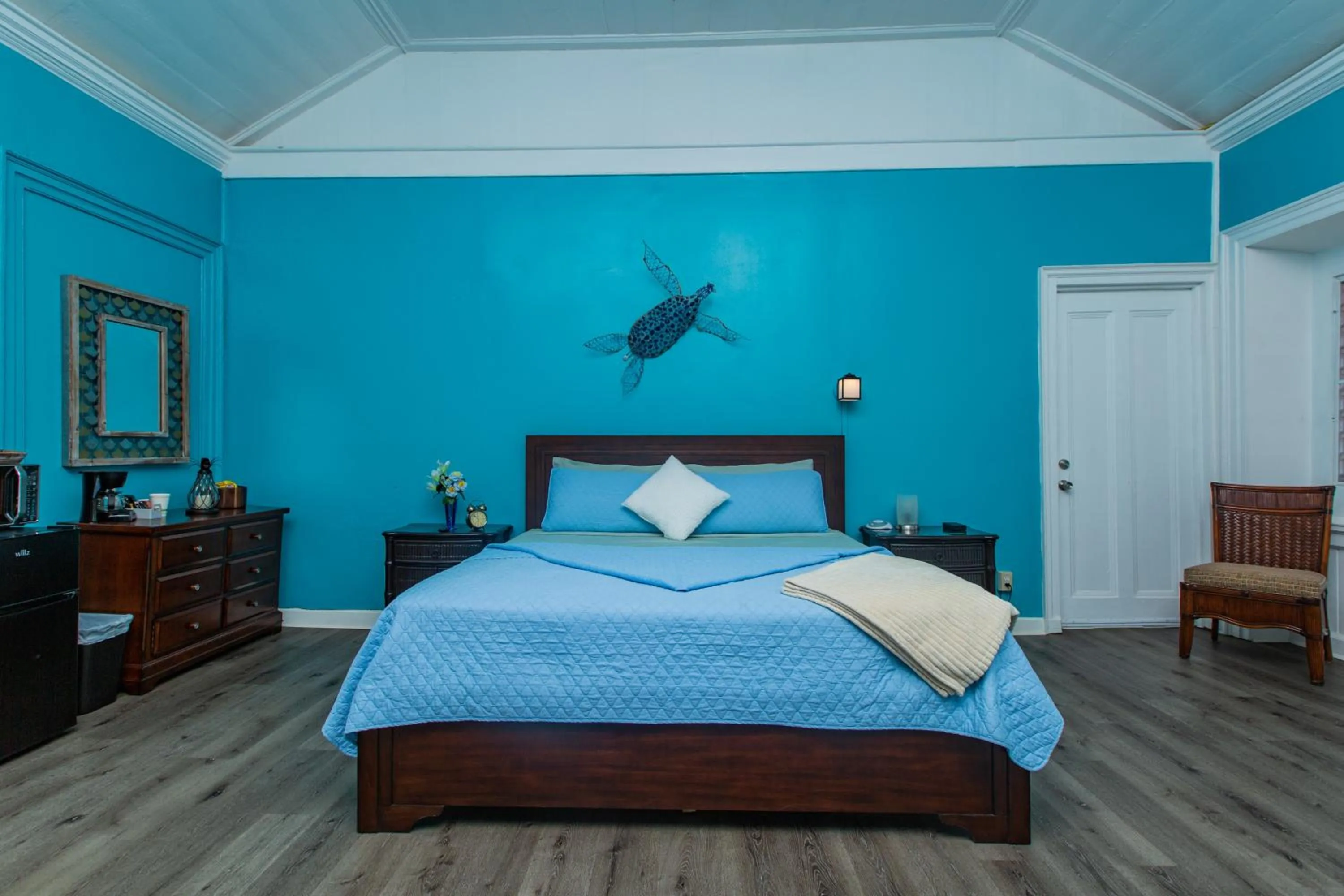 Bedroom, Bed in Victoria House