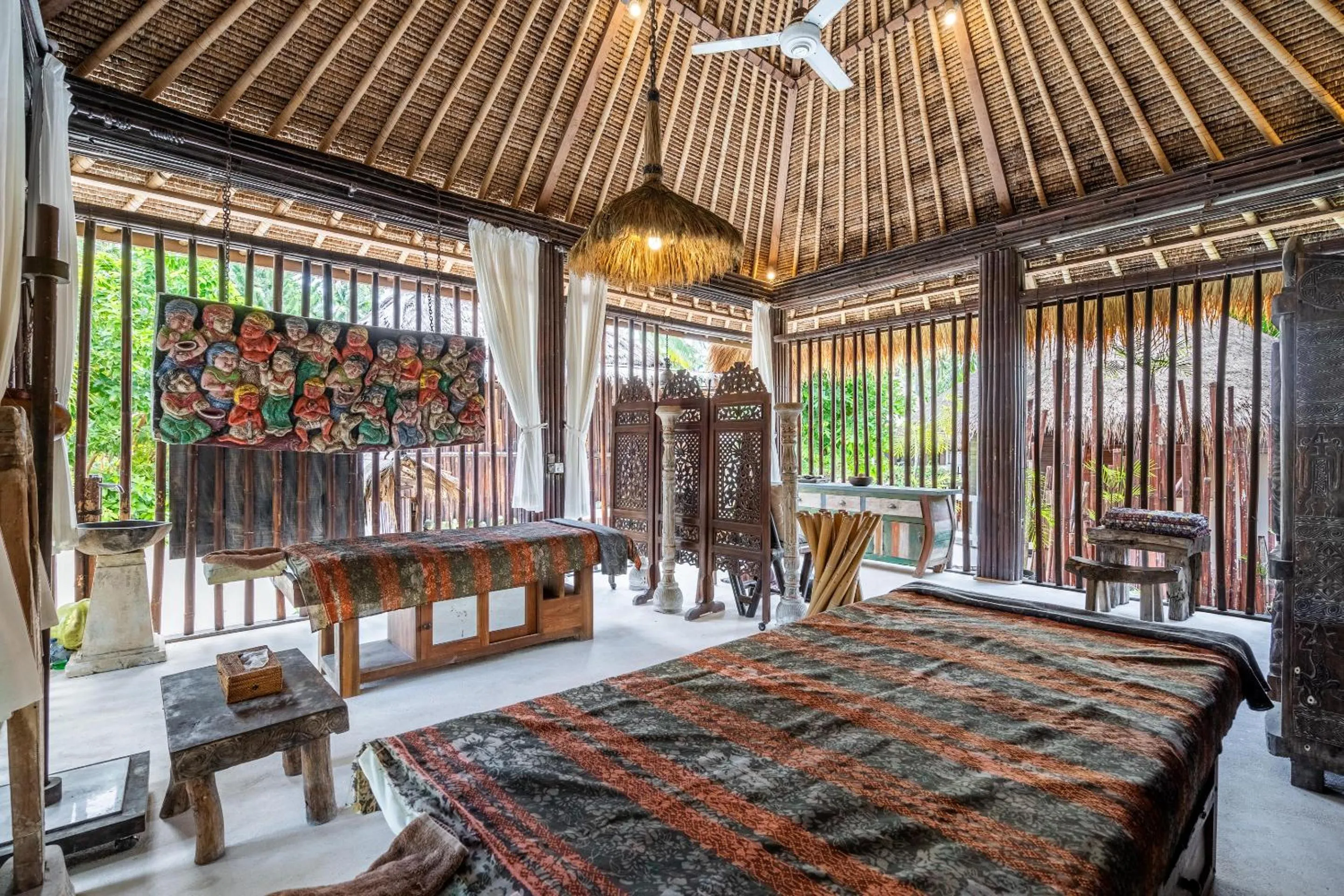 Spa and wellness centre/facilities, Bed in The Village of Angels