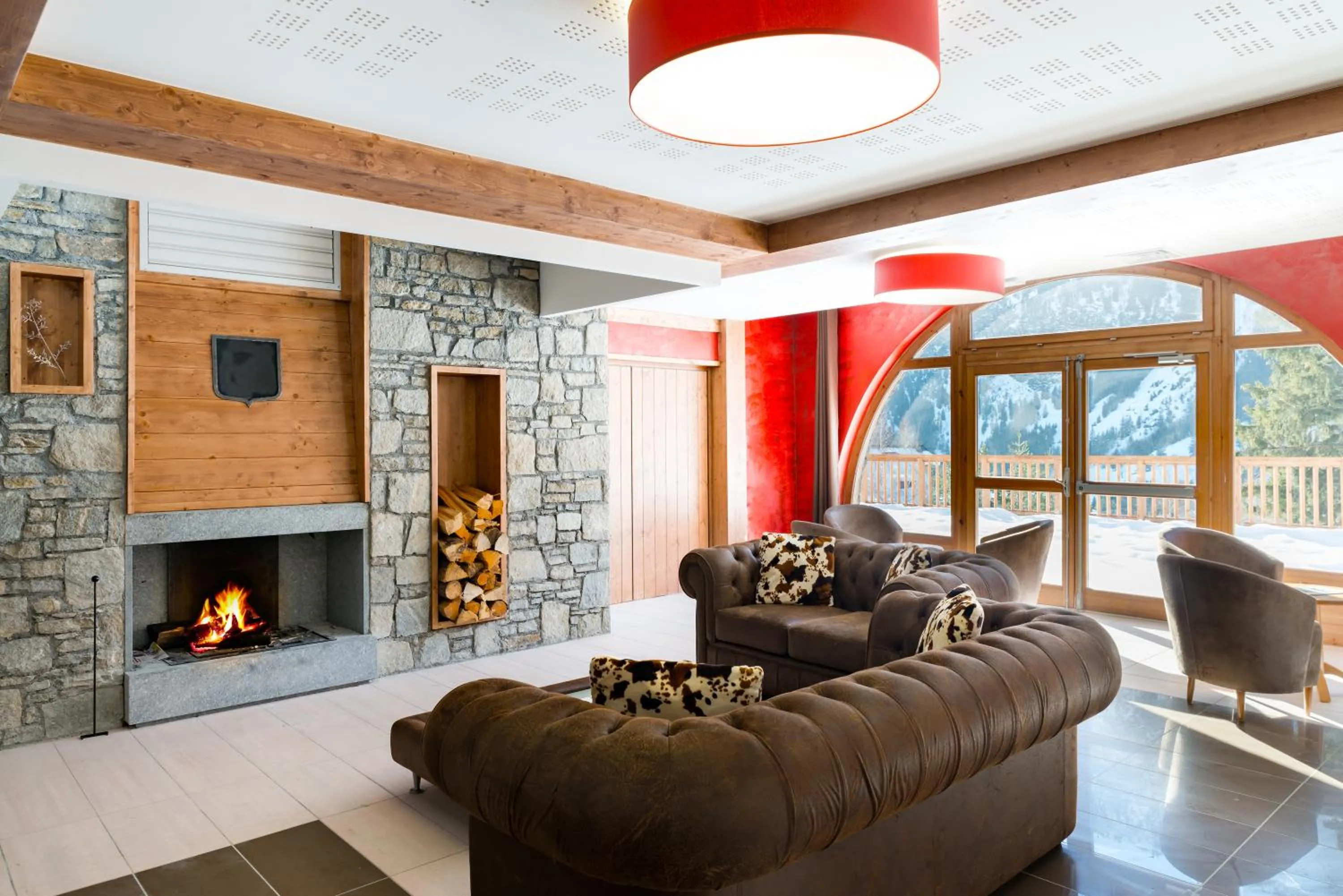 Lobby or reception in Lagrange Vacances Les Hauts de la Vanoise