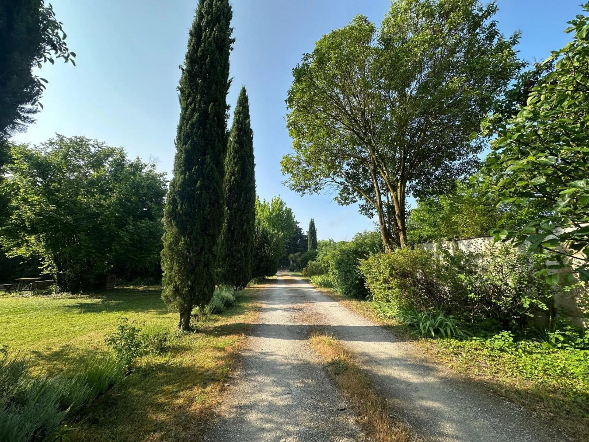 Facade/entrance in Mas la Provence
