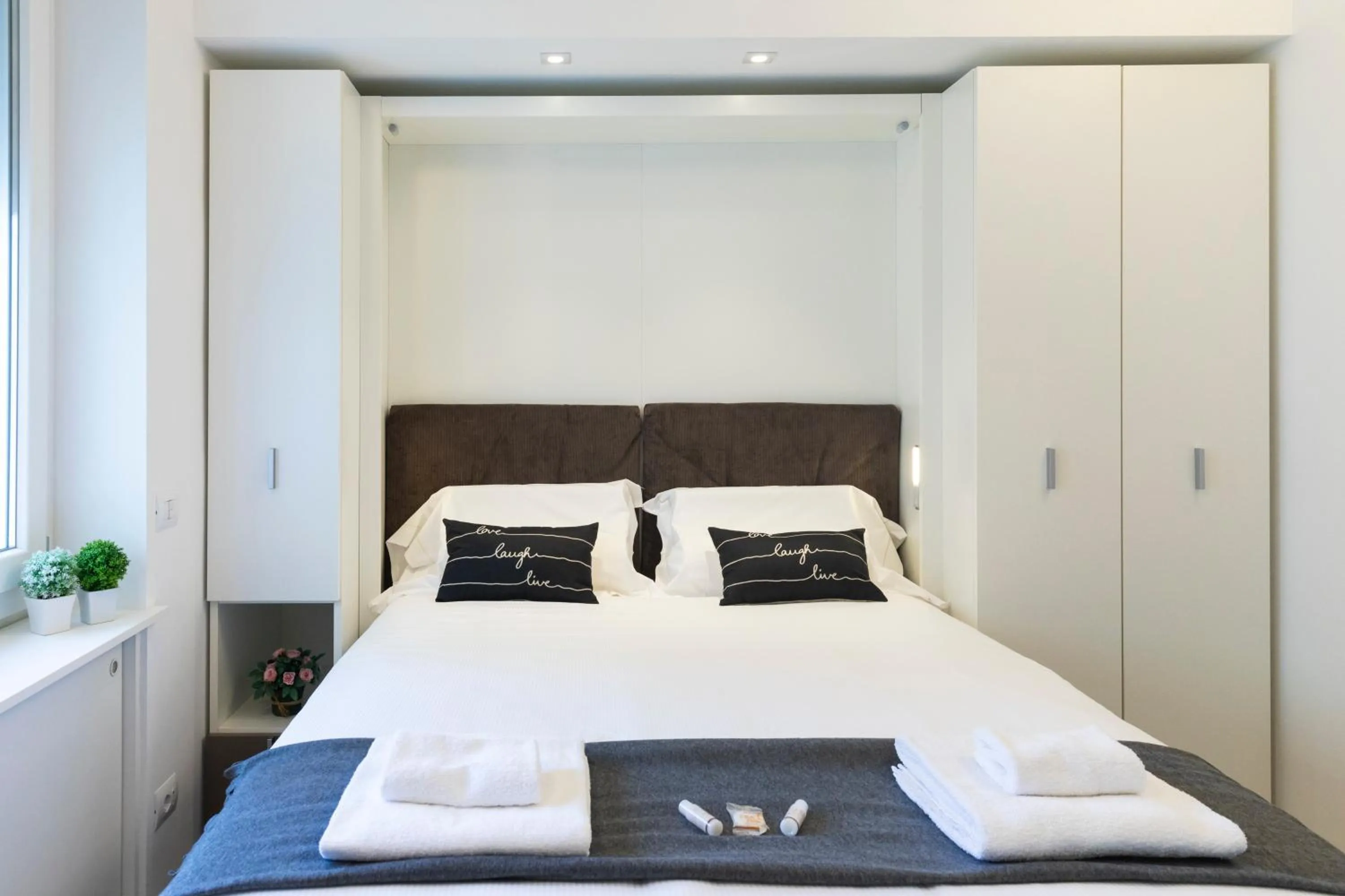 Bed in LA PICCOLA PERLA - Repubblica/Central Station