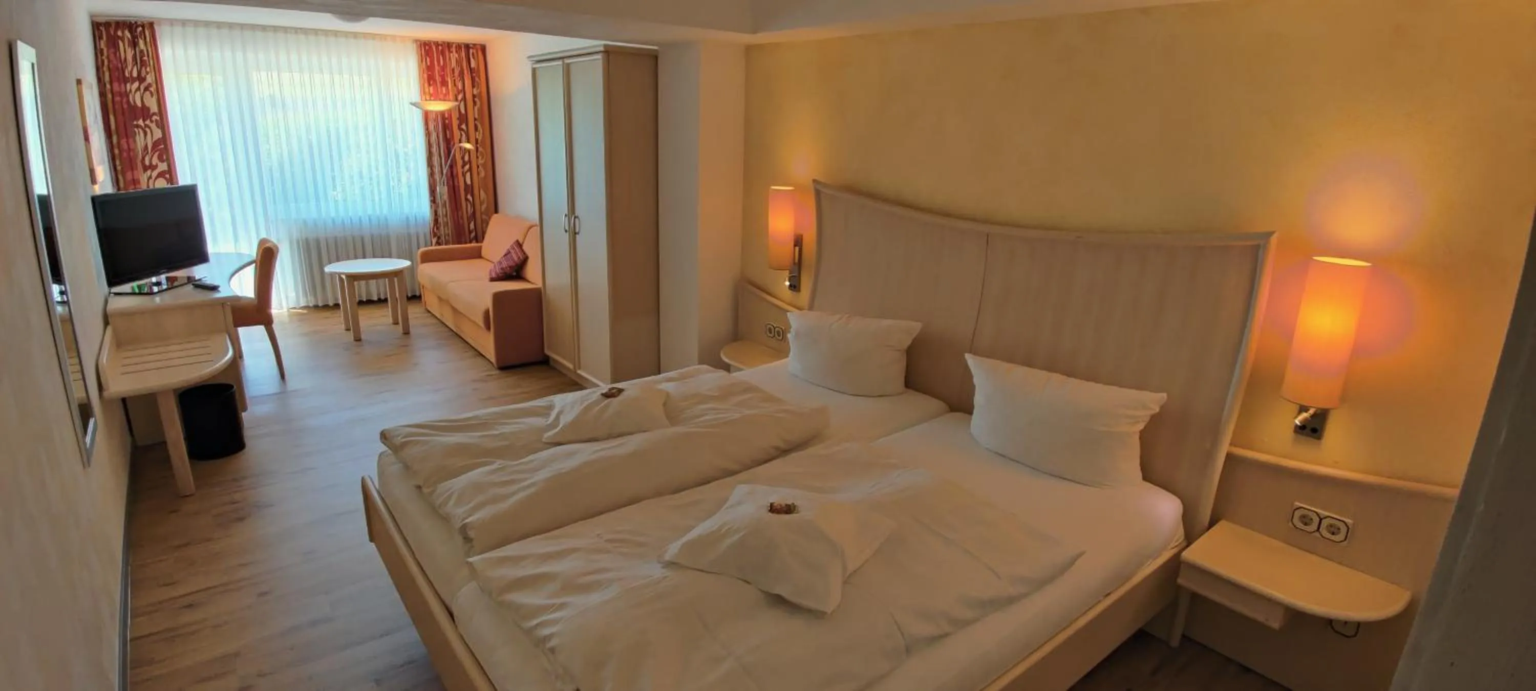 Bedroom, Bed in Hotel Magdalenenhof inklusive MeineCardPlus