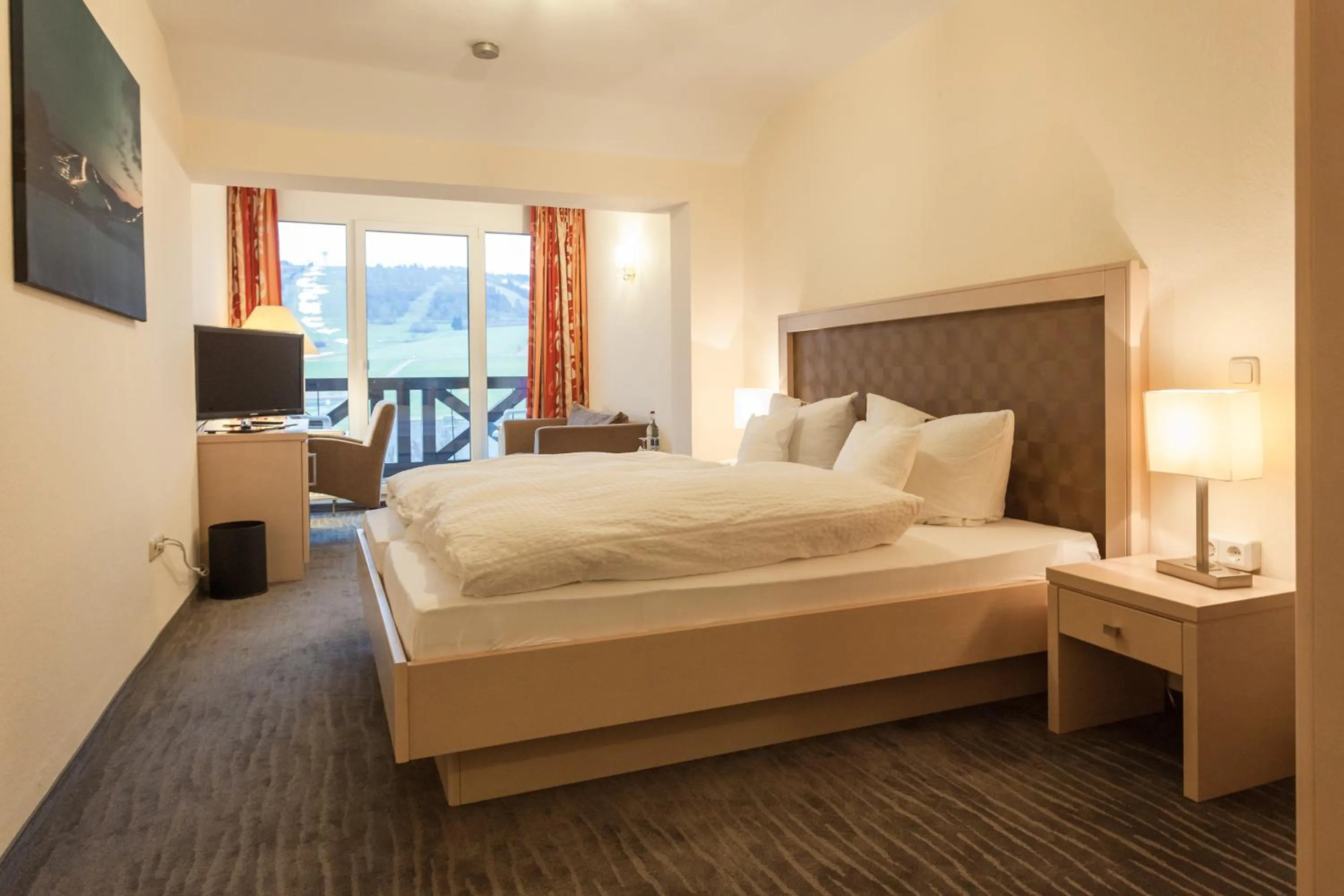 Photo of the whole room, Bed in Hotel Magdalenenhof inklusive MeineCardPlus