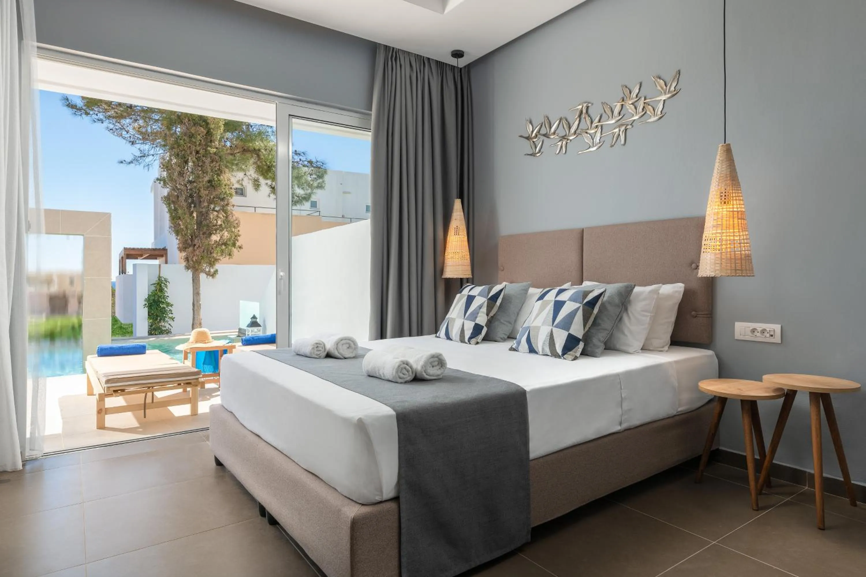 Photo of the whole room, Bed in Belmare Hotel