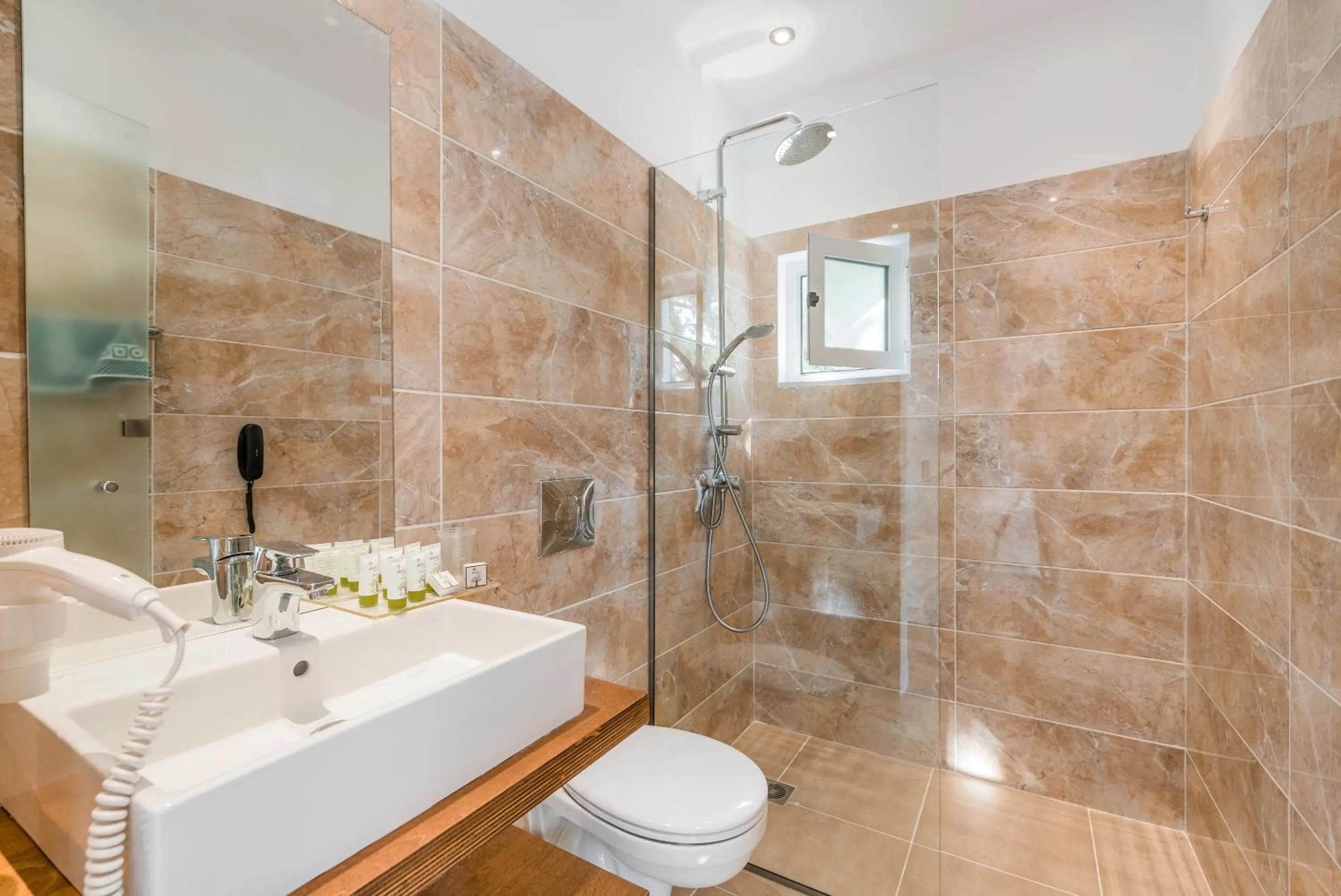 Bathroom in Belmare Hotel