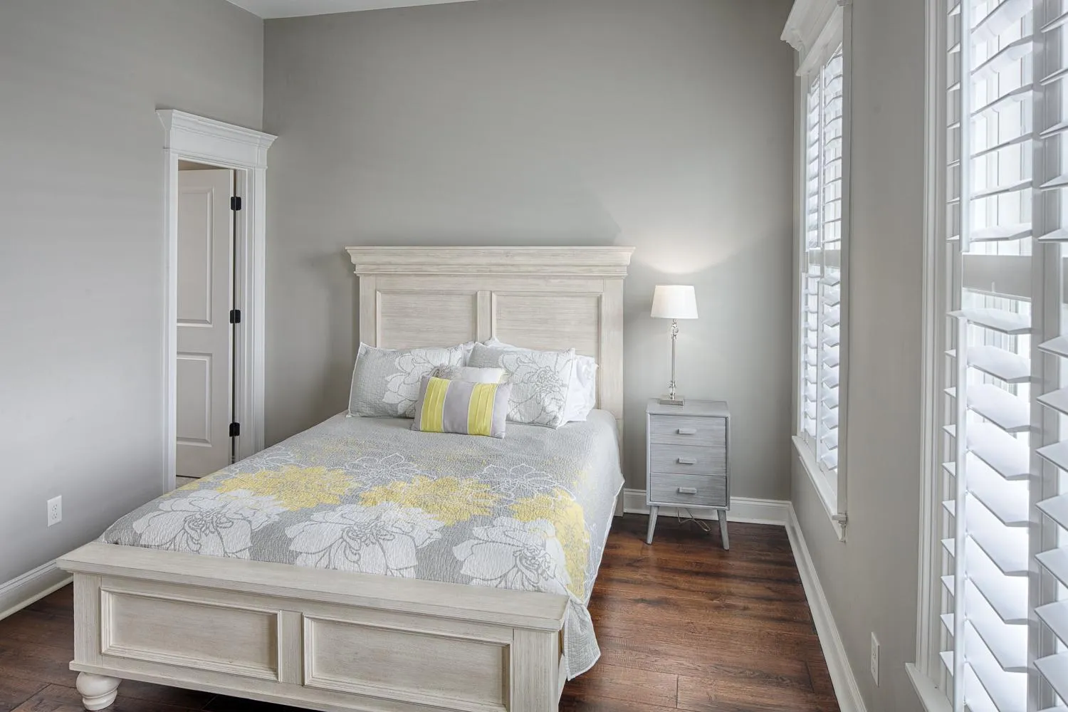 Bed in Liberty Street Redbrick Town and Carriage House