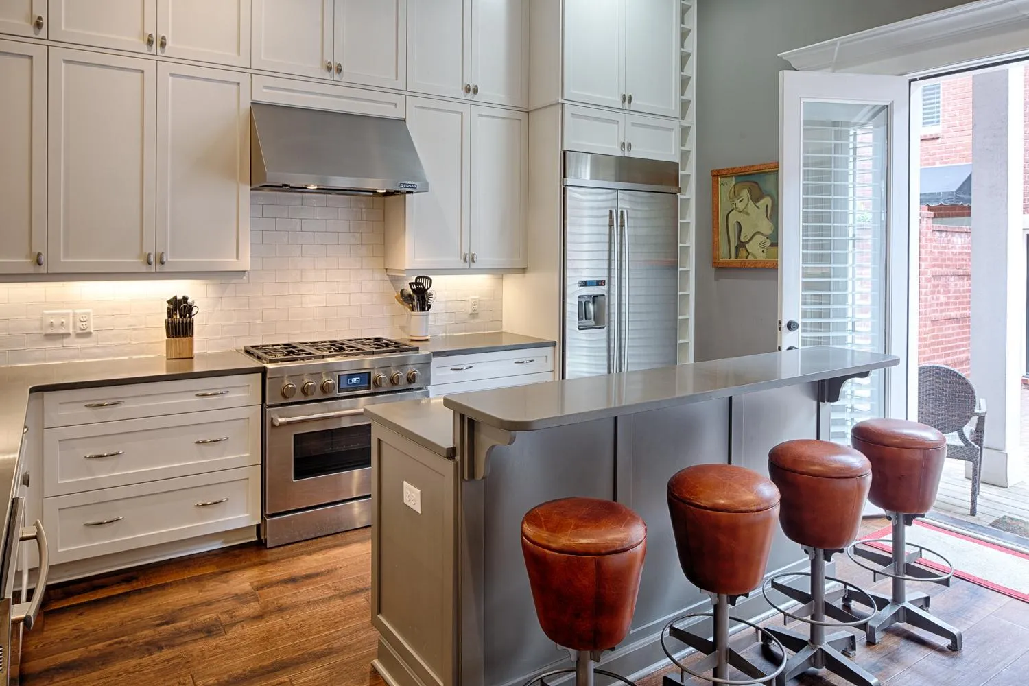 Kitchen or kitchenette in Liberty Street Redbrick Town and Carriage House