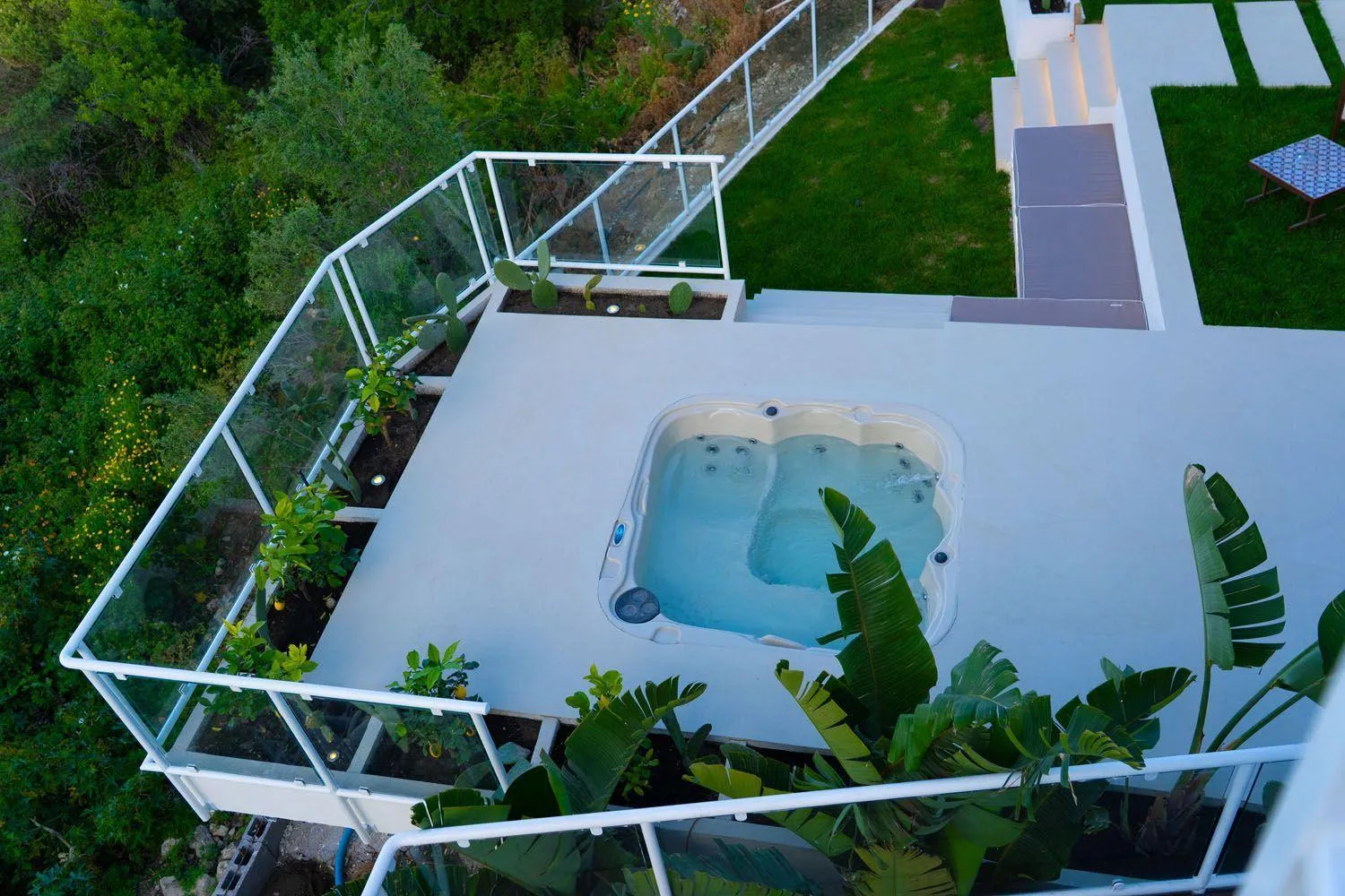 Hot Tub in Villa Zagara Garden Spectacular Sea View in Taormina