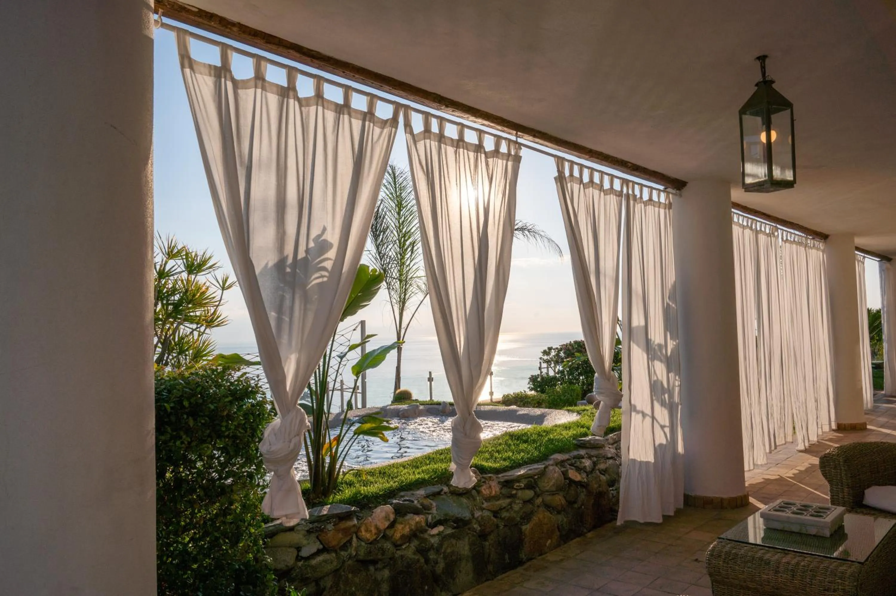 Open Air Bath in Villa Zagara Garden Spectacular Sea View in Taormina