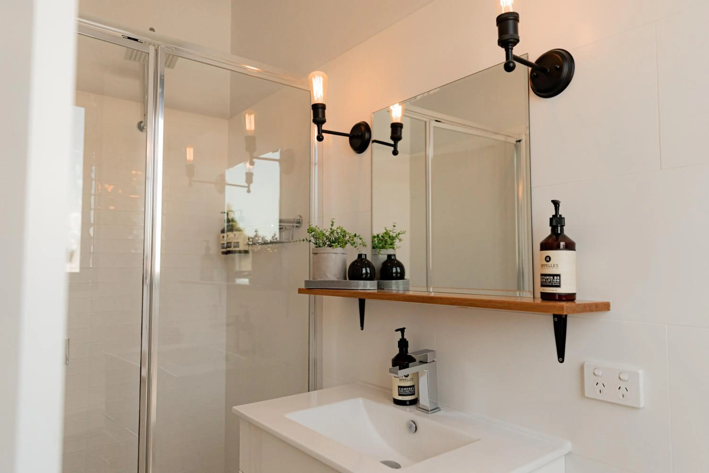 Bay Of Fires Apartments - Town Centre