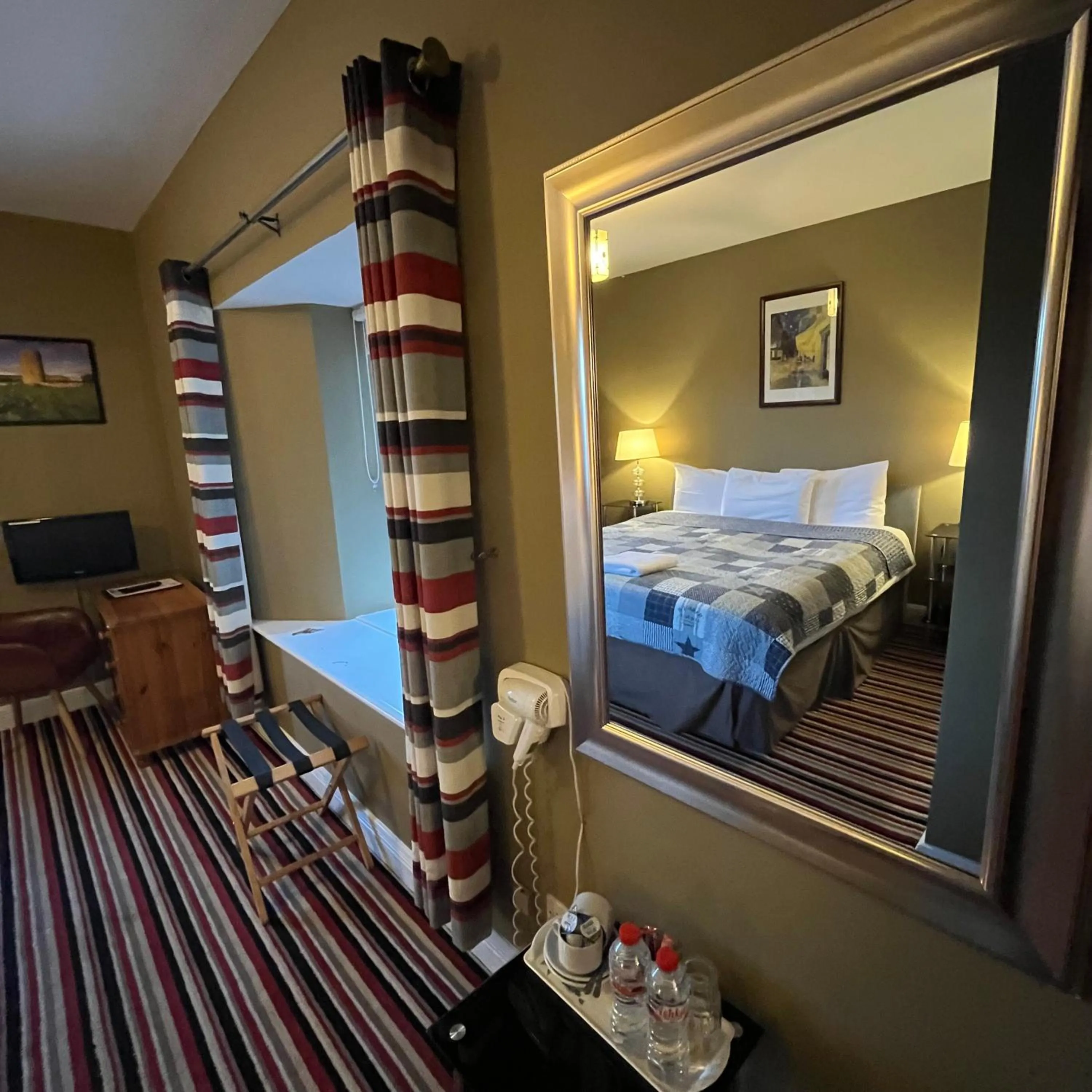 Bed in The Yeats County Inn Hotel
