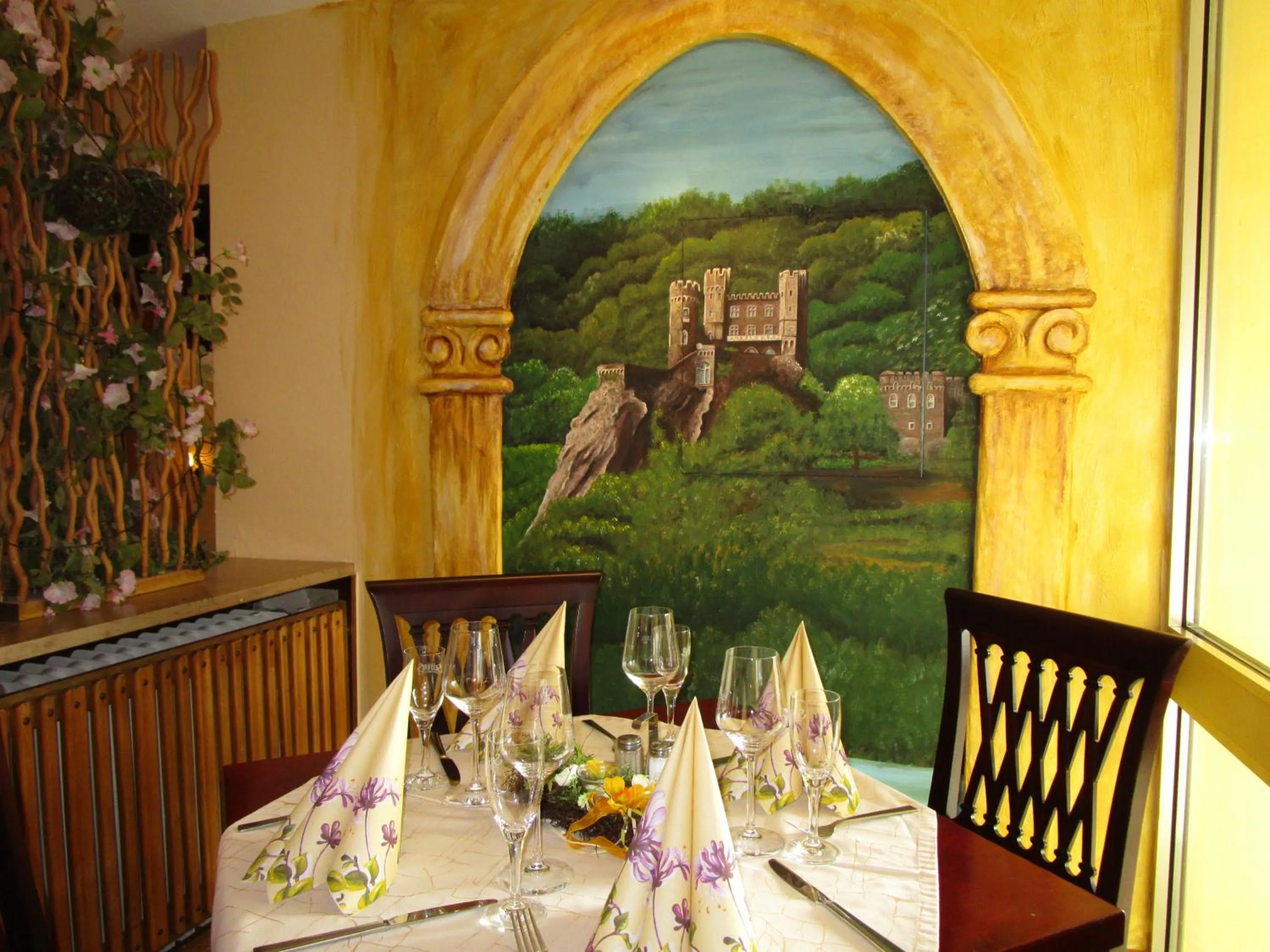 Restaurant/places to eat in Park Hotel Rüdesheim