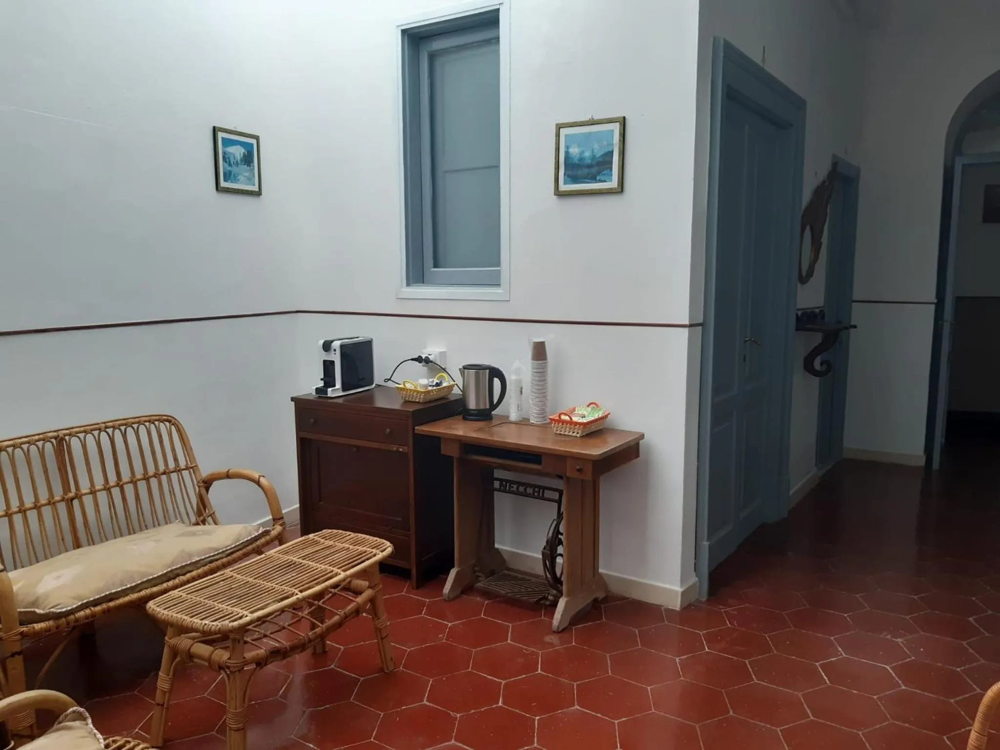 Coffee/tea facilities in B&B La Locanda