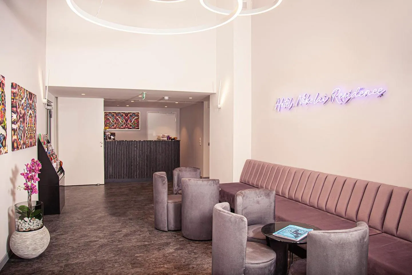 Lobby or reception in Hotel Nikolai Residence